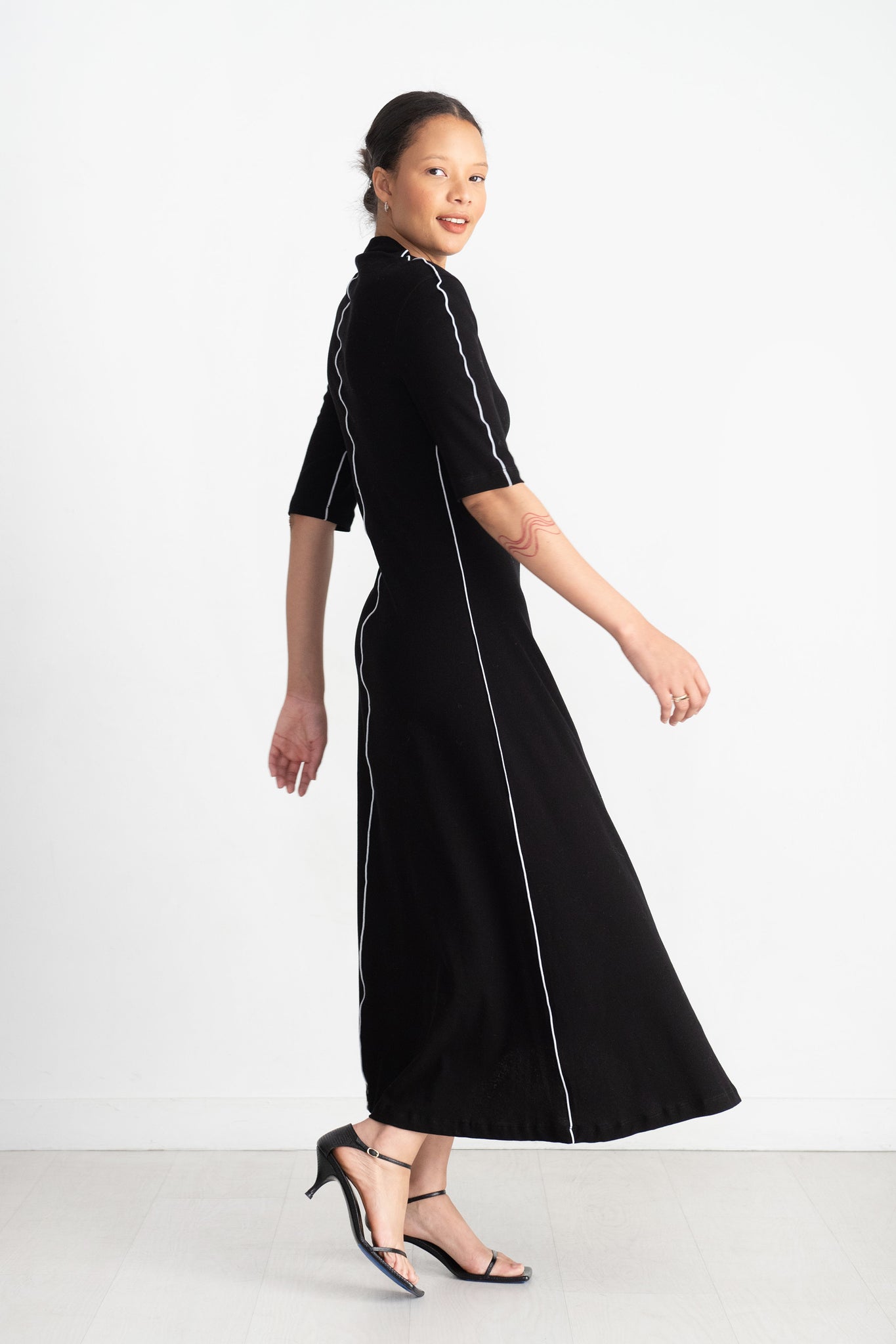 ROSETTA GETTY - Contrast Stitch Mock Neck Dress, Black