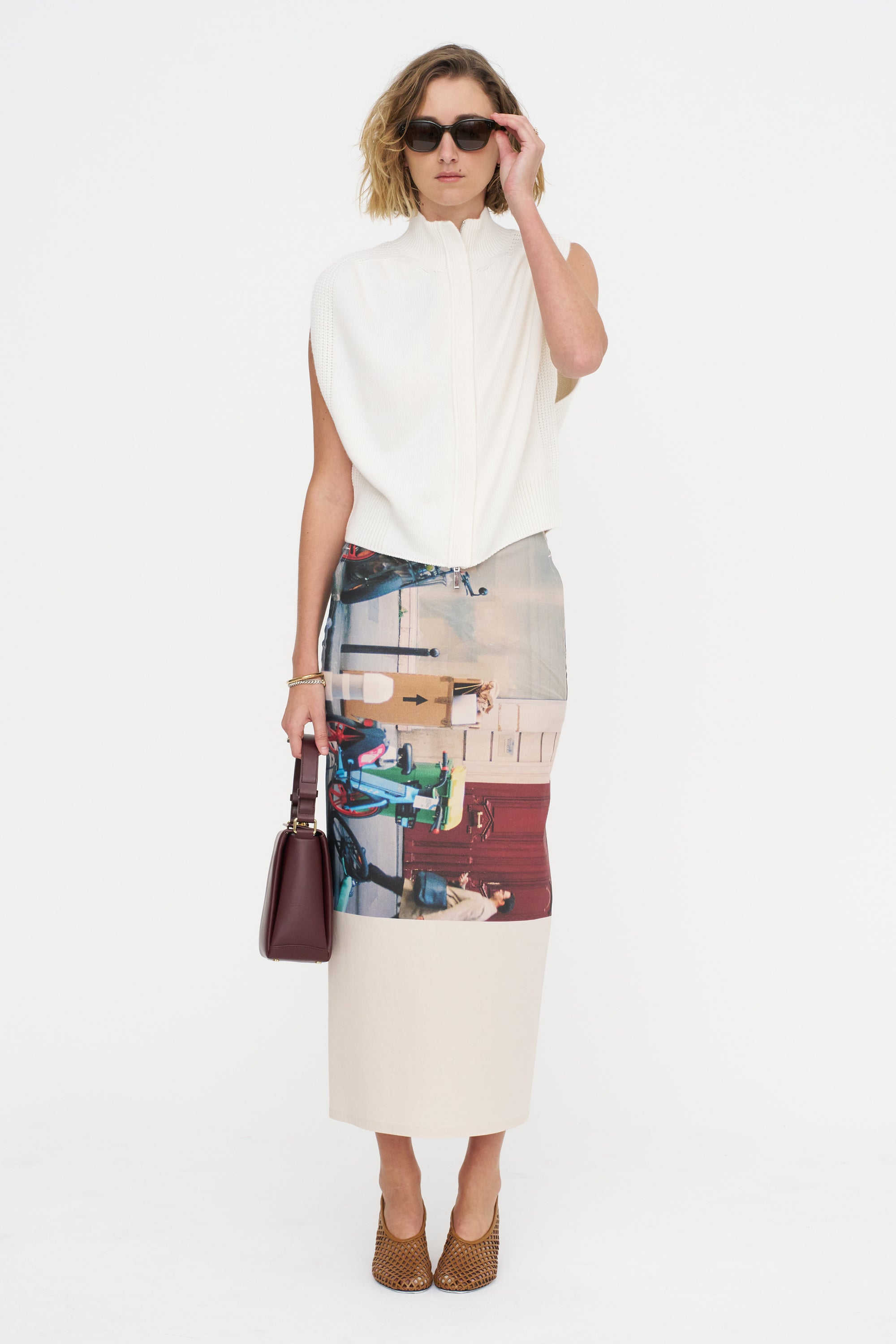 Sleeveless Cardi With Zip, White