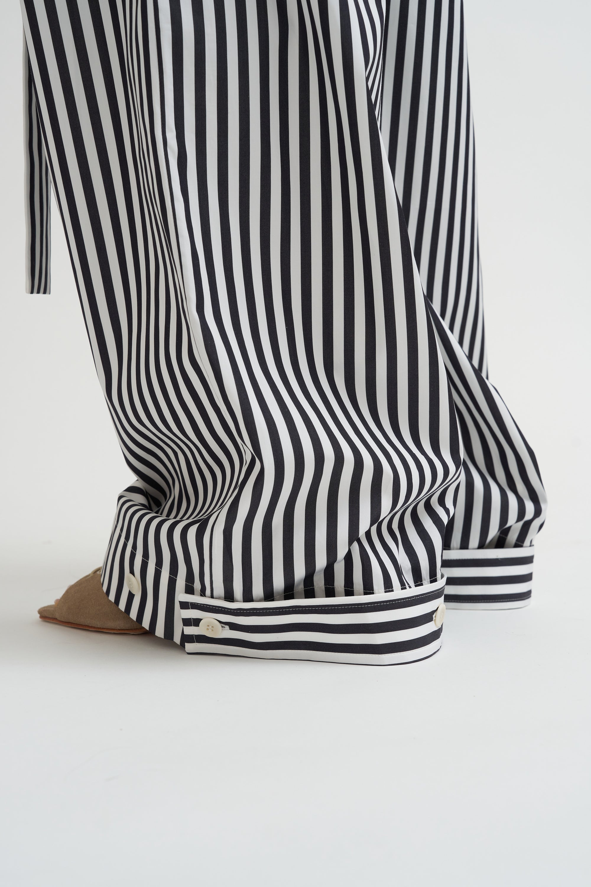 Petrus Trousers, Black &amp; White
