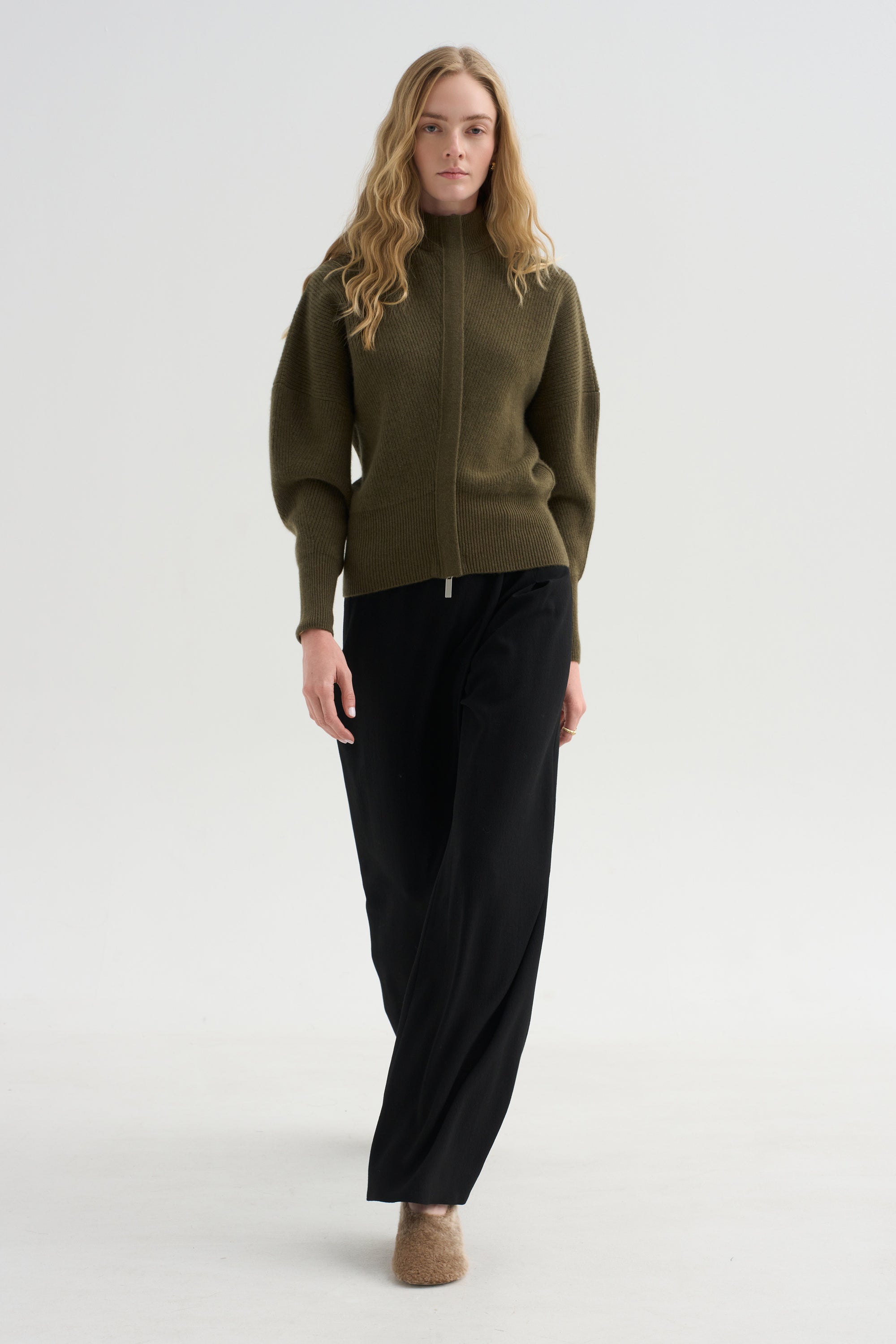 Minerva Zipped Batwing Bomber, Dark Military