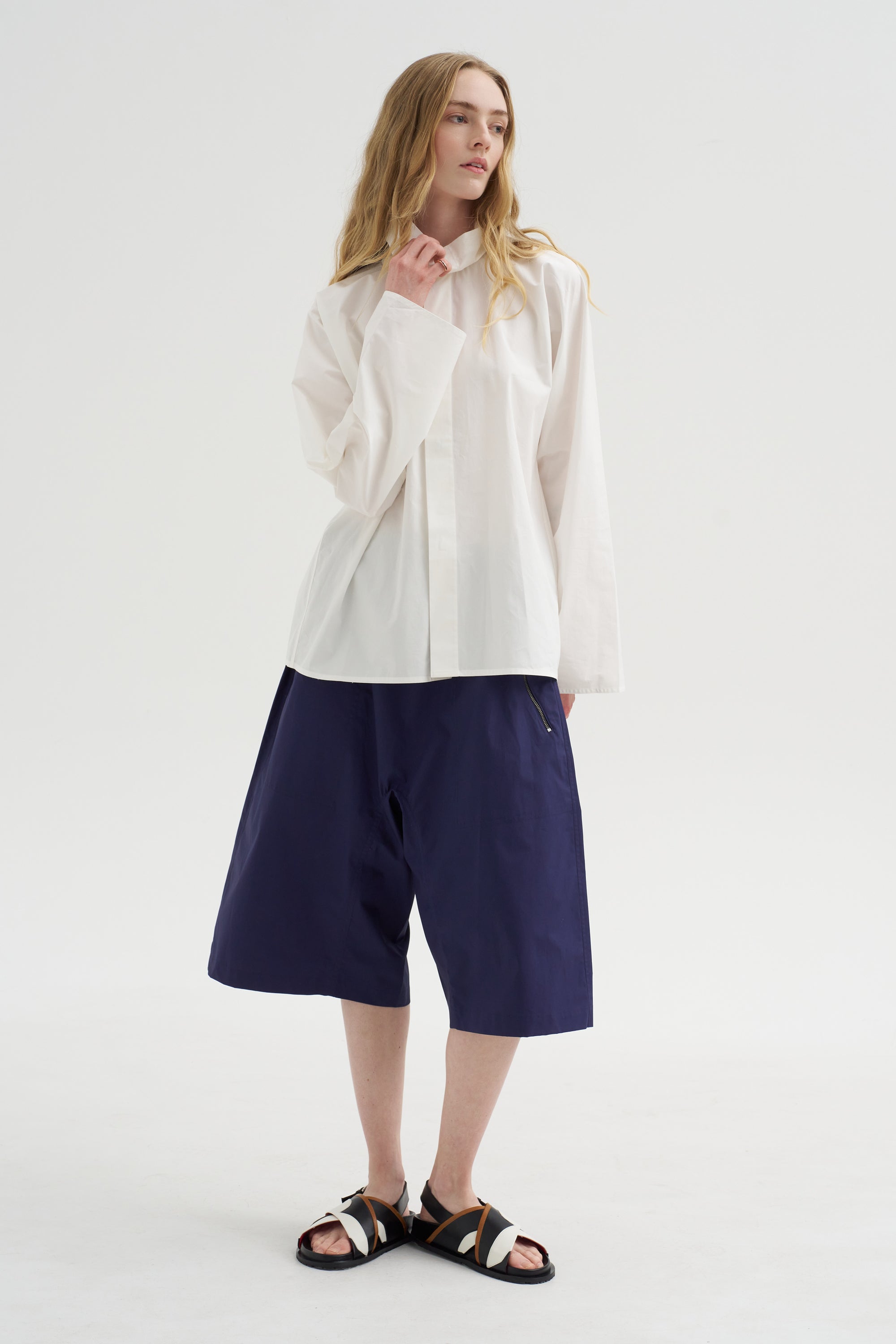 Belor CTop - Top-Pop Collar Shirt, Off White