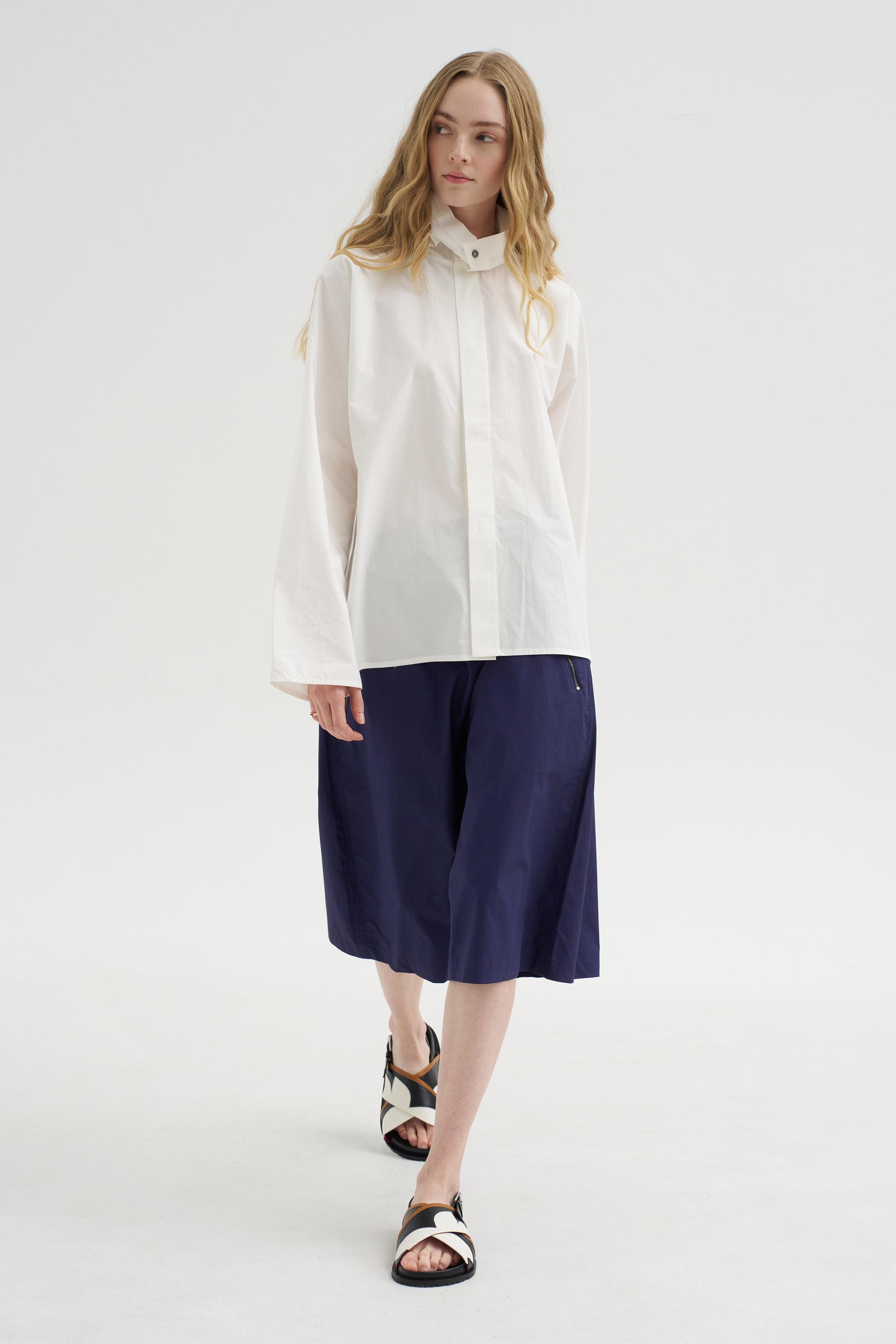 Belor CTop - Top-Pop Collar Shirt, Off White