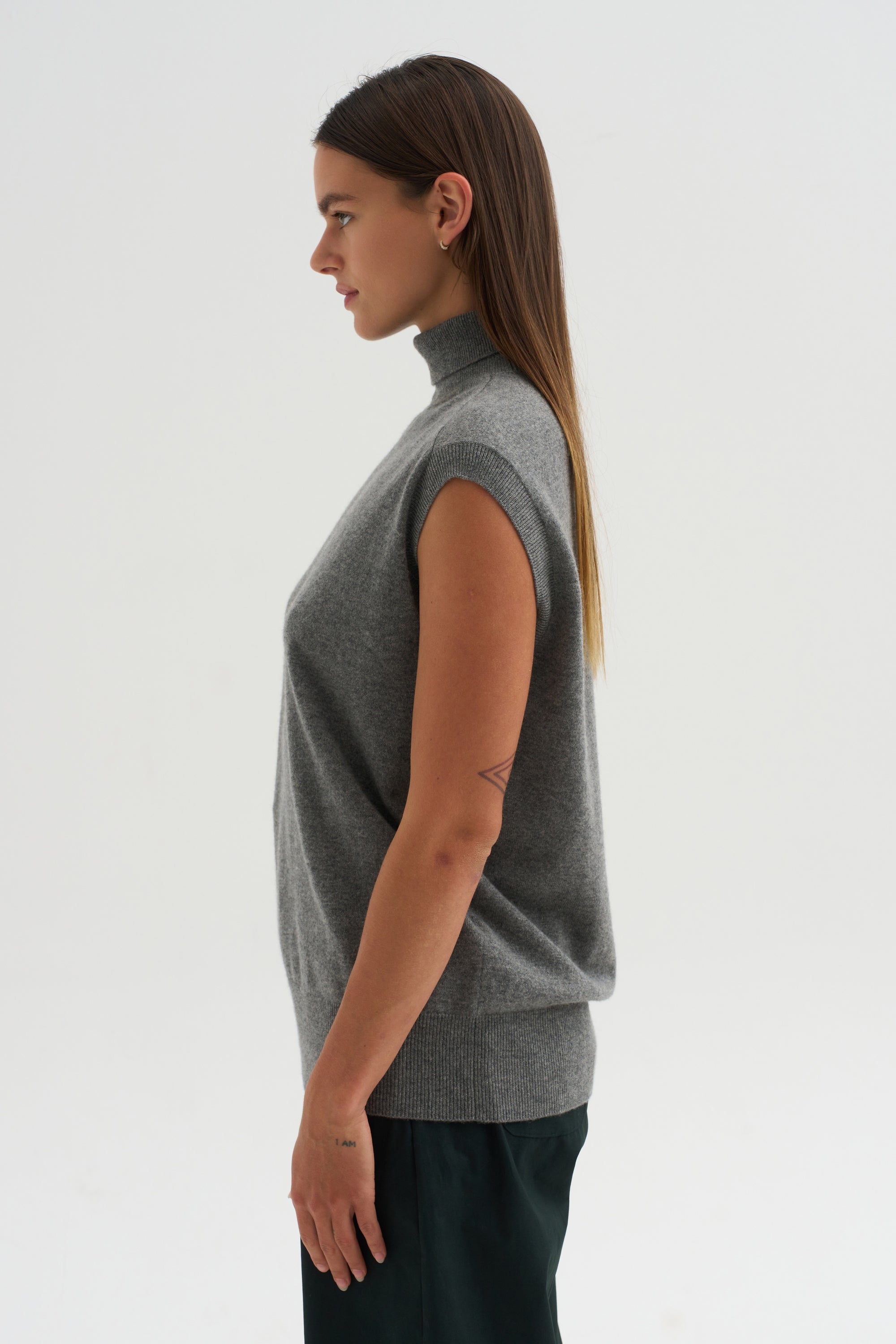 Cashmere Sleeveless Turtleneck, Metal Melange