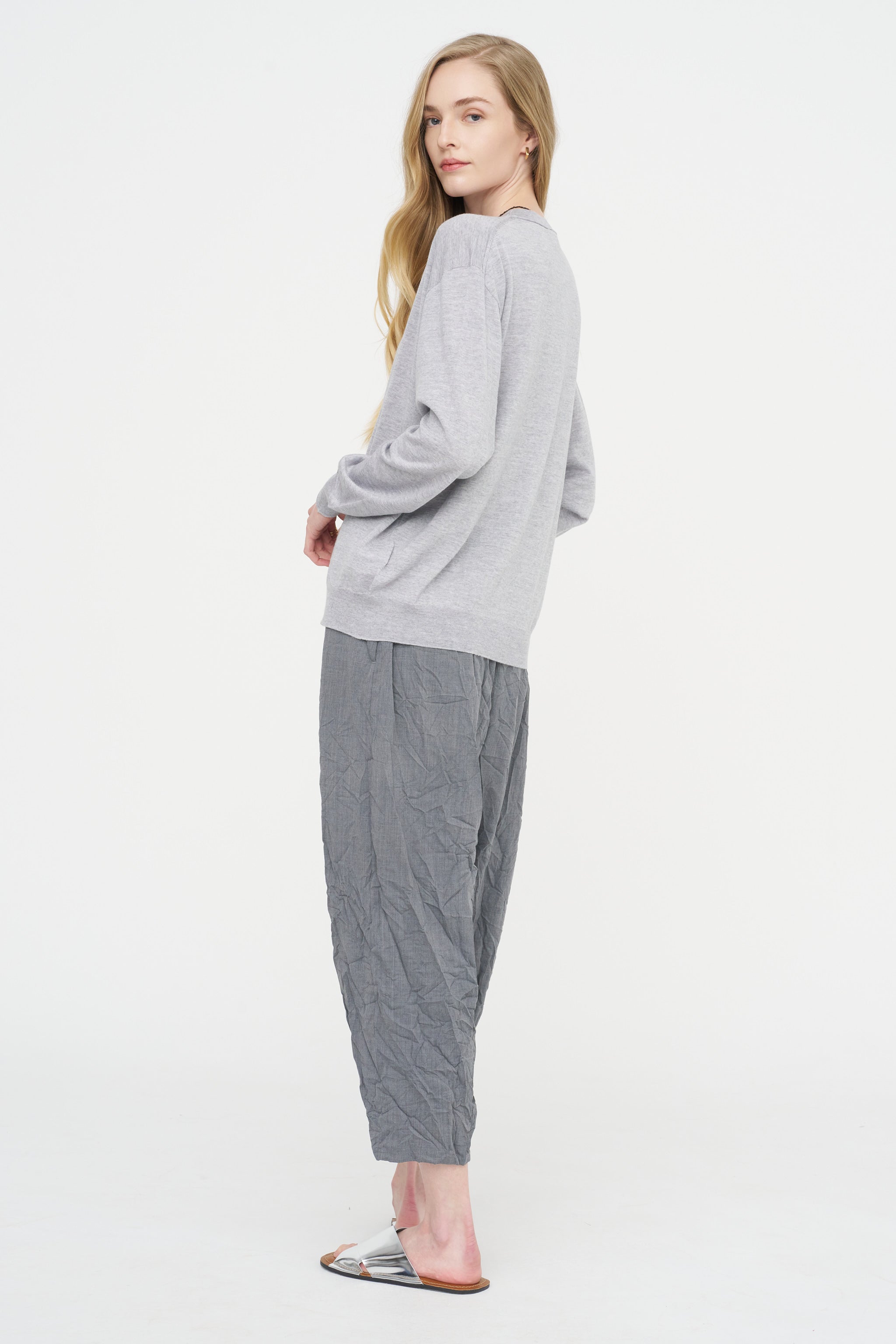 Muscat Ymer - Merino Wool Sweater, Silver – Kick Pleat