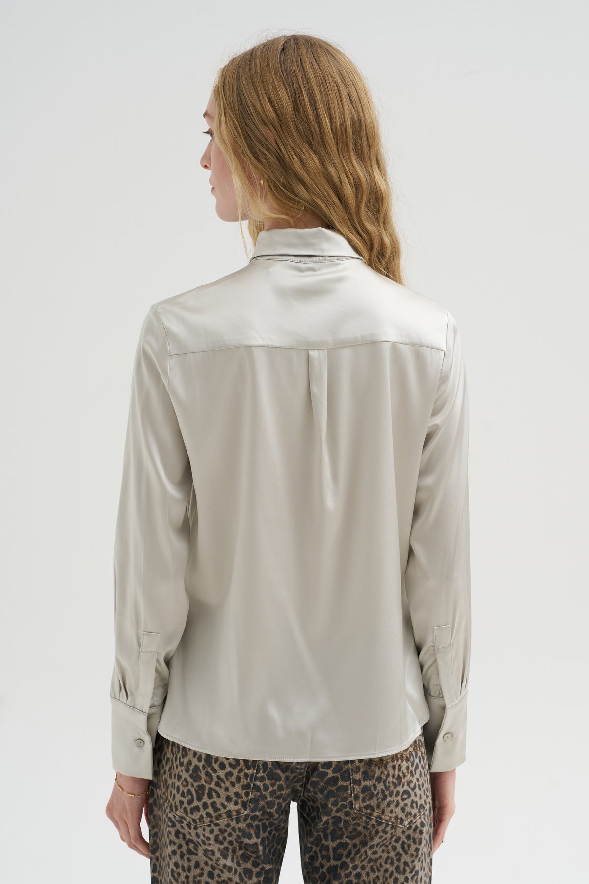 Bonnie Blouse, Cloud
