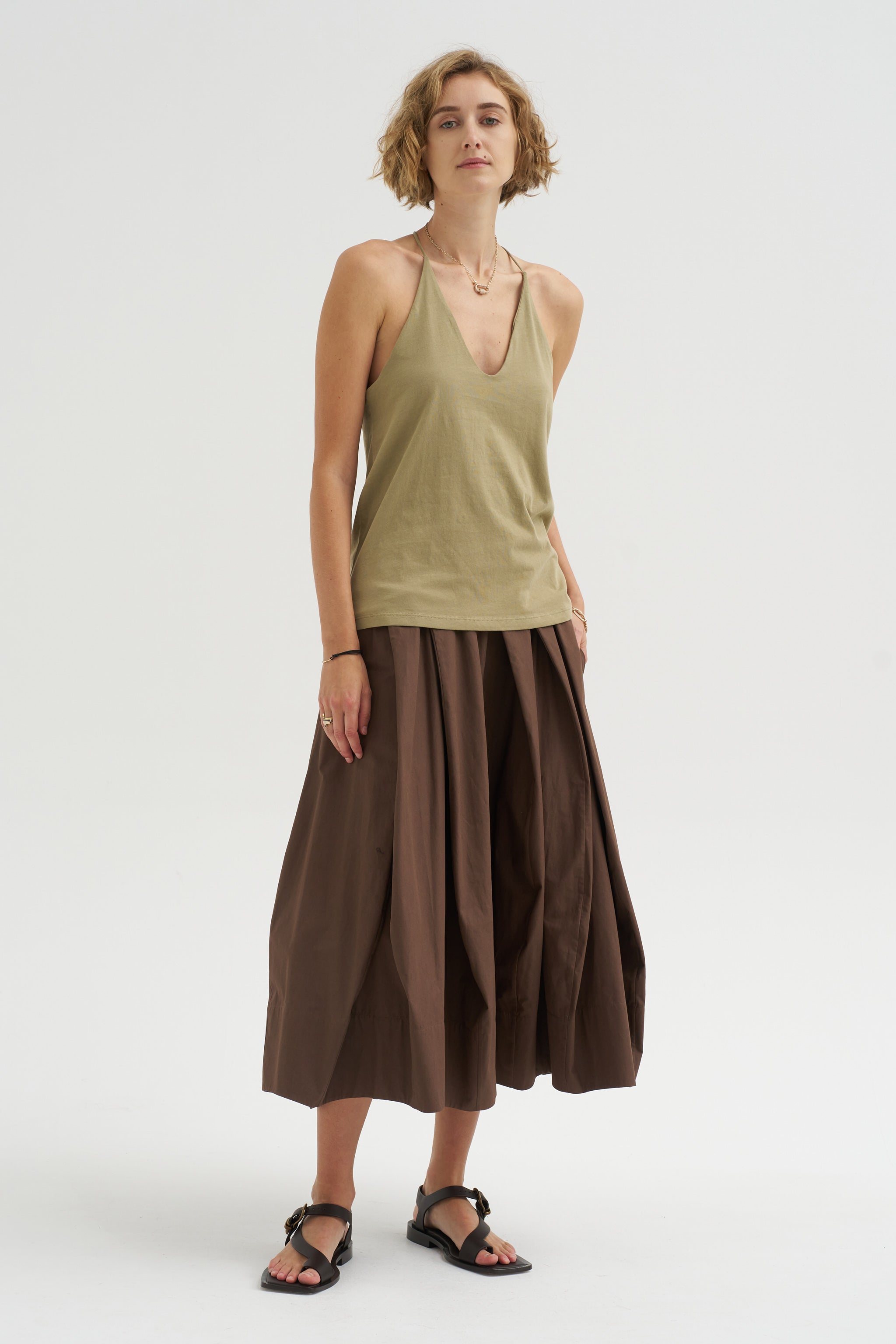 Romy Top, Black & Tan – Kick Pleat