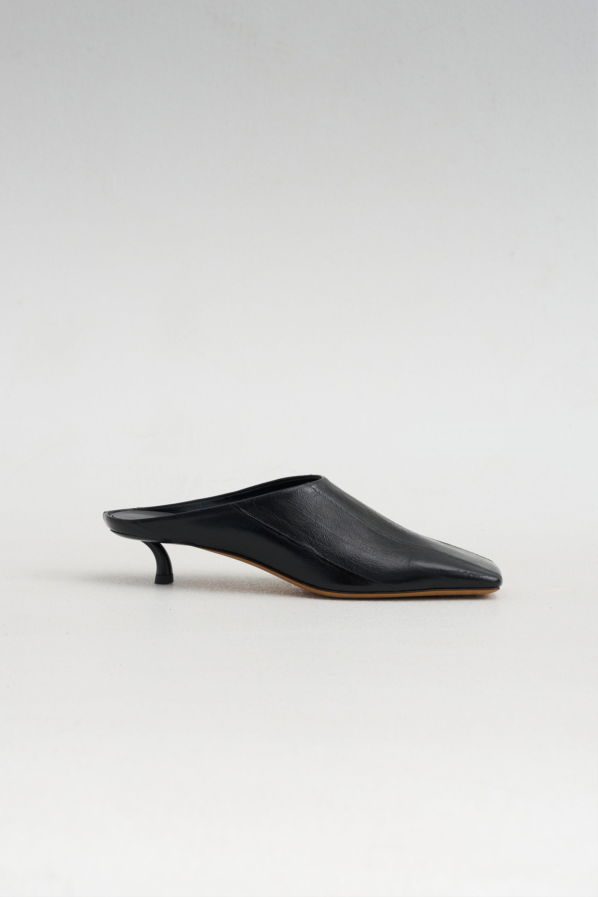 Gwinnett - Eel Skin Mule, Black