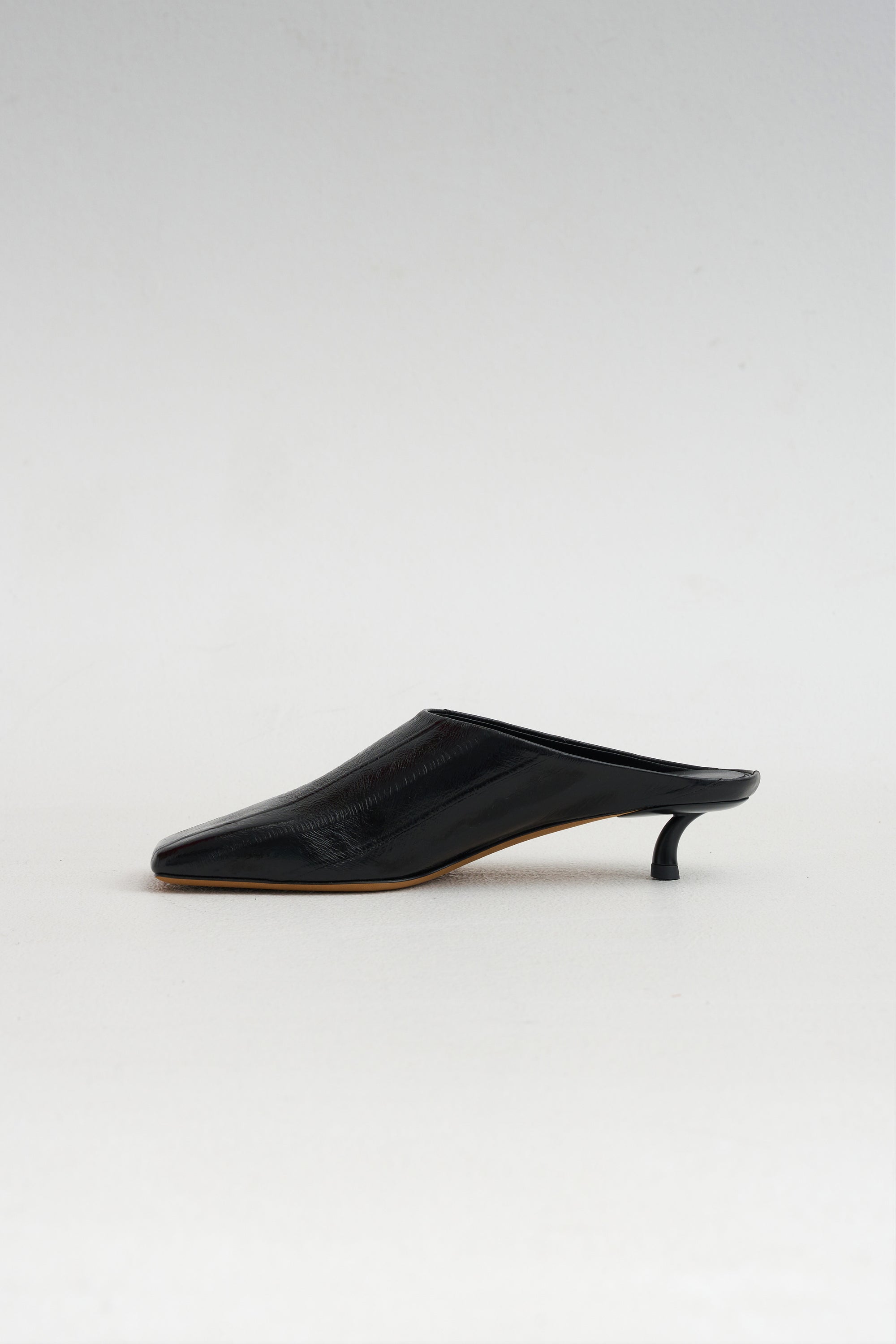 Gwinnett - Eel Skin Mule, Black