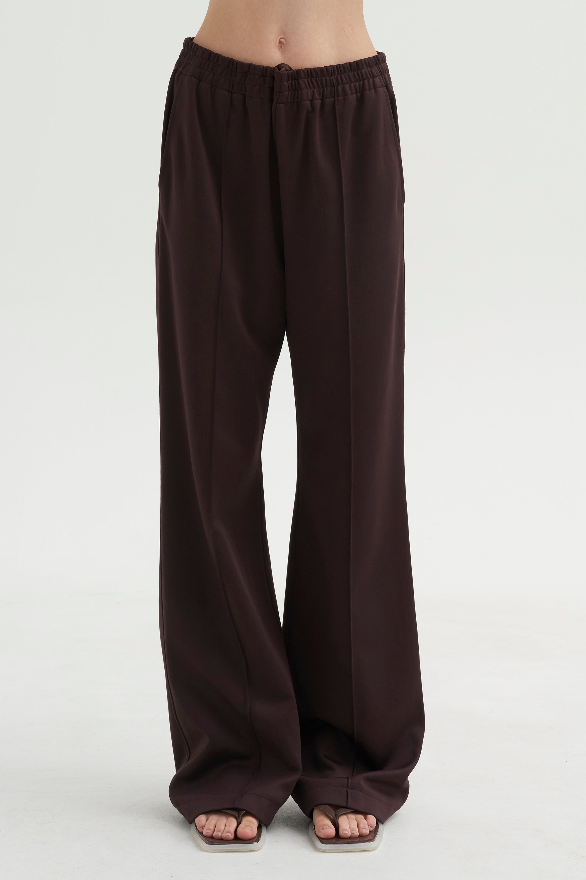 PRE-ORDER • Active Knit Scottie Jogger, Brown