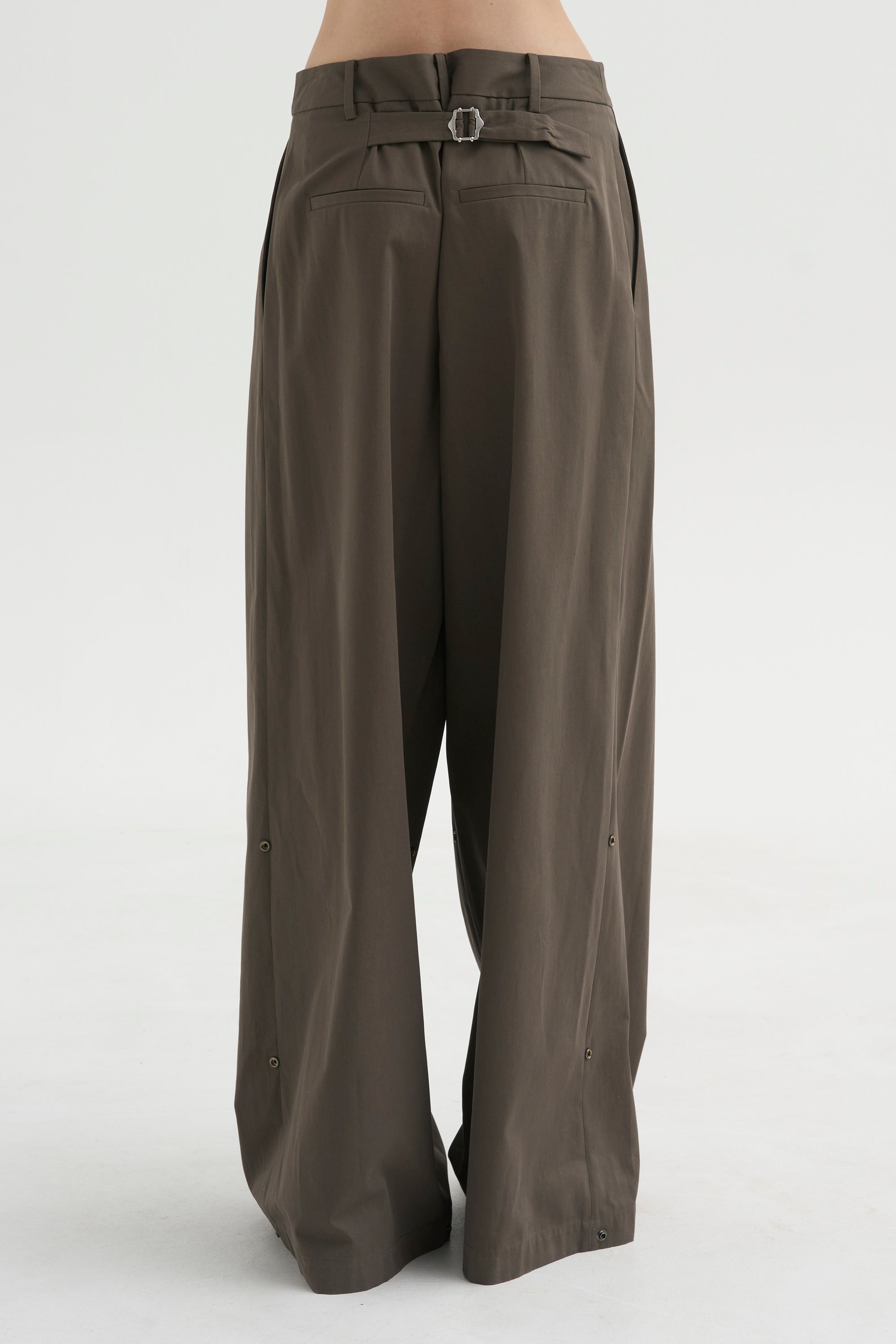 PRE-ORDER • Bio Twill Triple Pleat Pant, Dark Stone