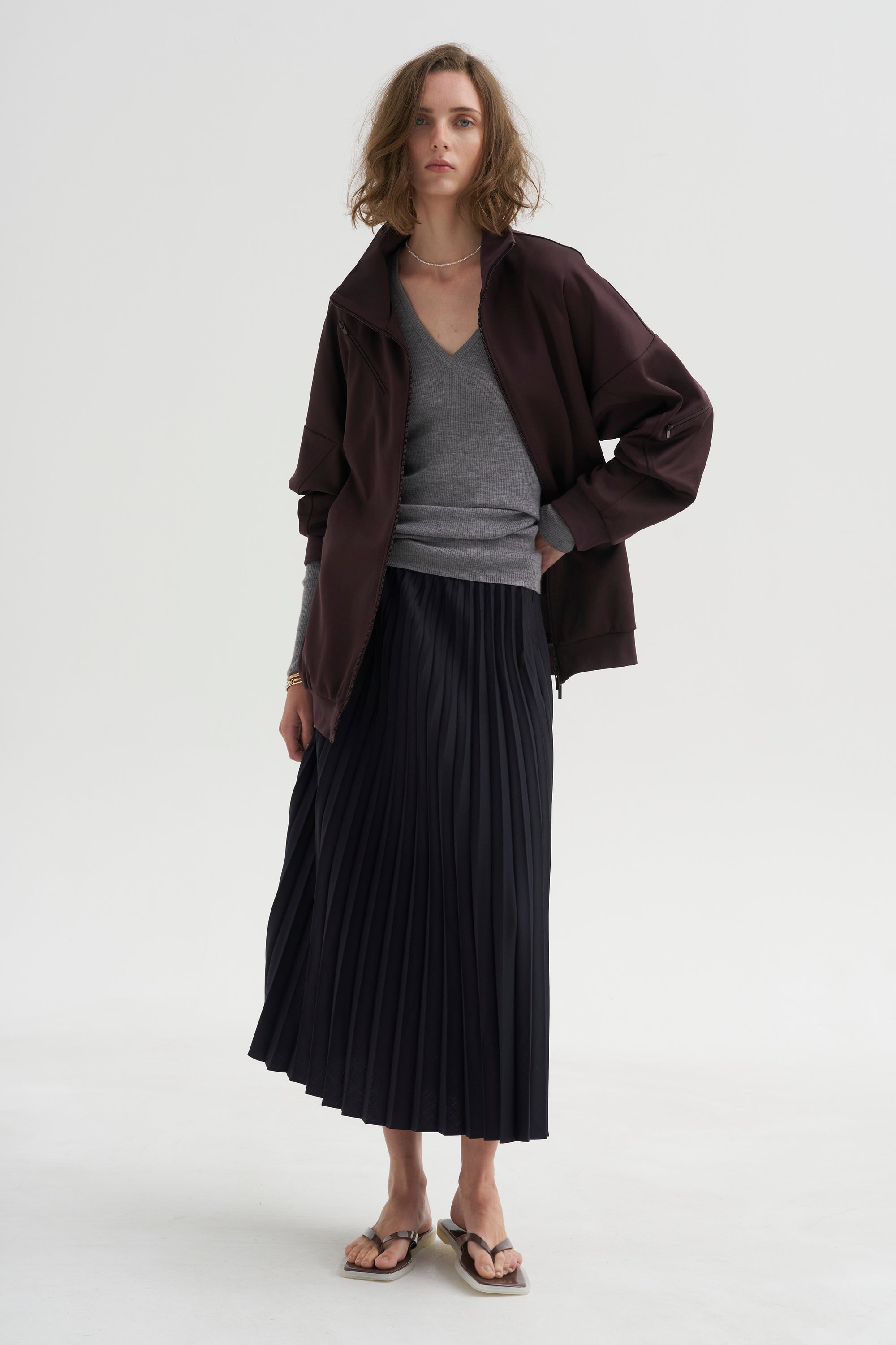 PRE-ORDER • Feather Weight Ribbed Sweater V-Neck Pullover, Heather Grey
