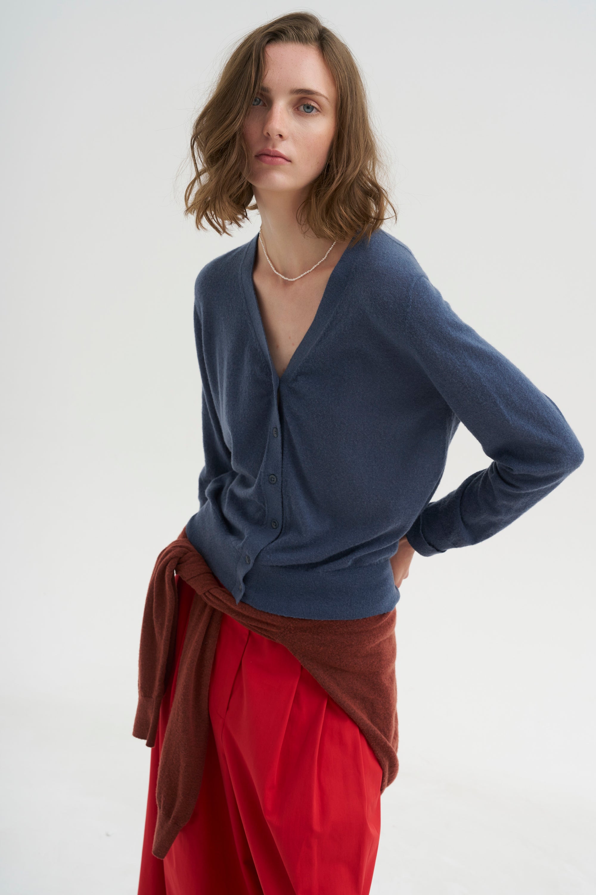 PRE-ORDER • Skinlike Mercerized Wool V-Neck Shrunken Cardigan, Blue Fog