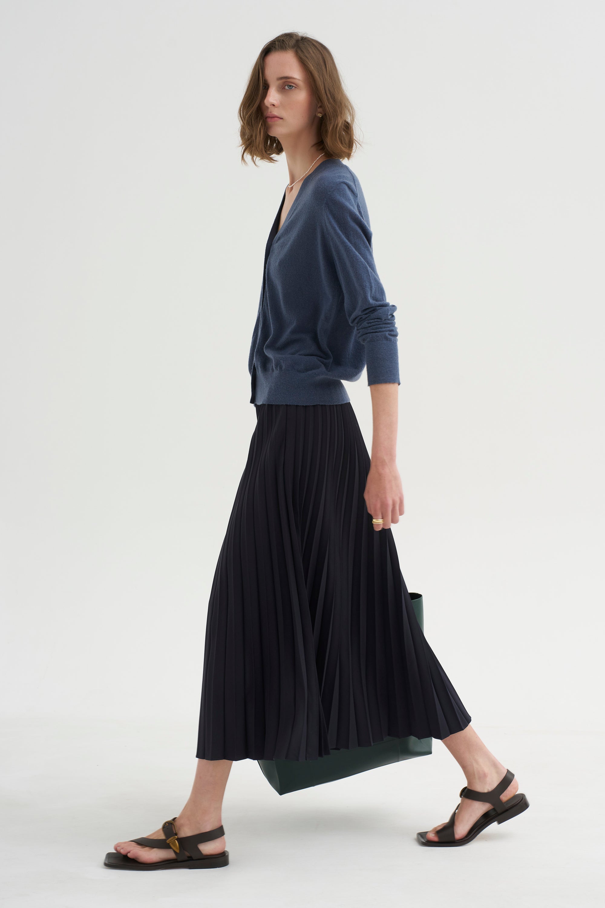PRE-ORDER • Tropical Wool Pleating Sunray Skirt, Navy