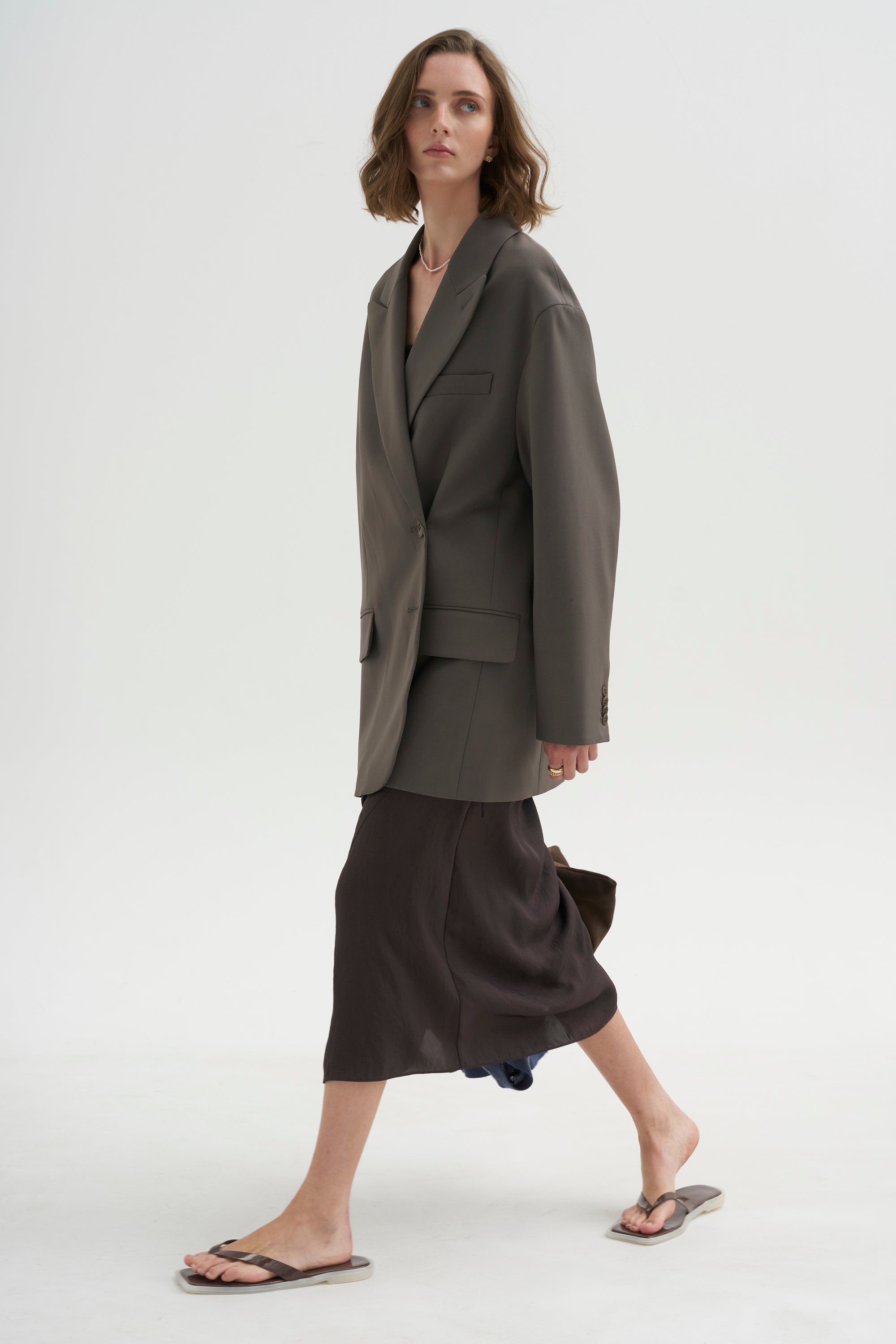 PRE-ORDER • Tropical Wool Liam Blazer, Dark Stone