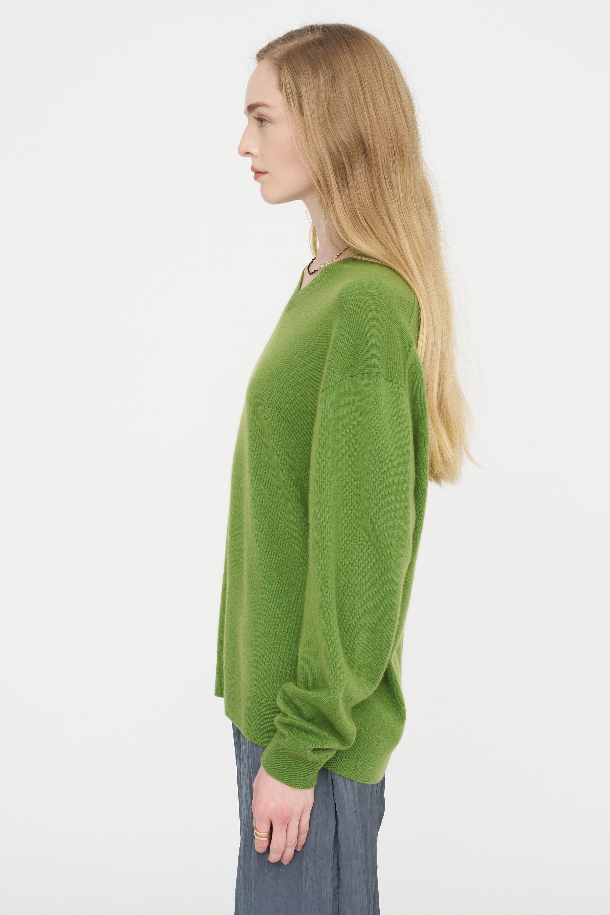 Washable Cashmere Easy V-Neck Sweater, Avocado