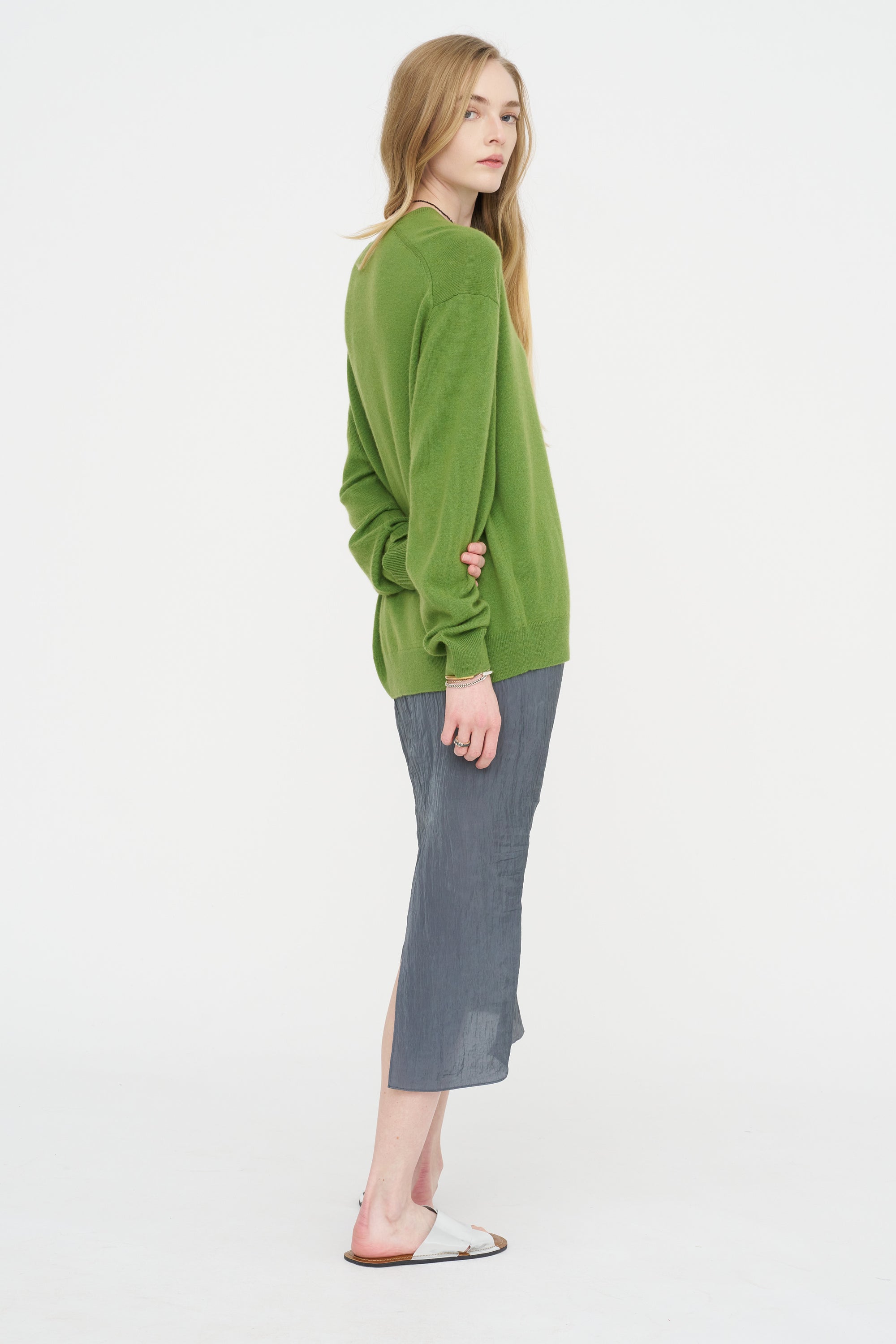 Washable Cashmere Easy V-Neck Sweater, Avocado