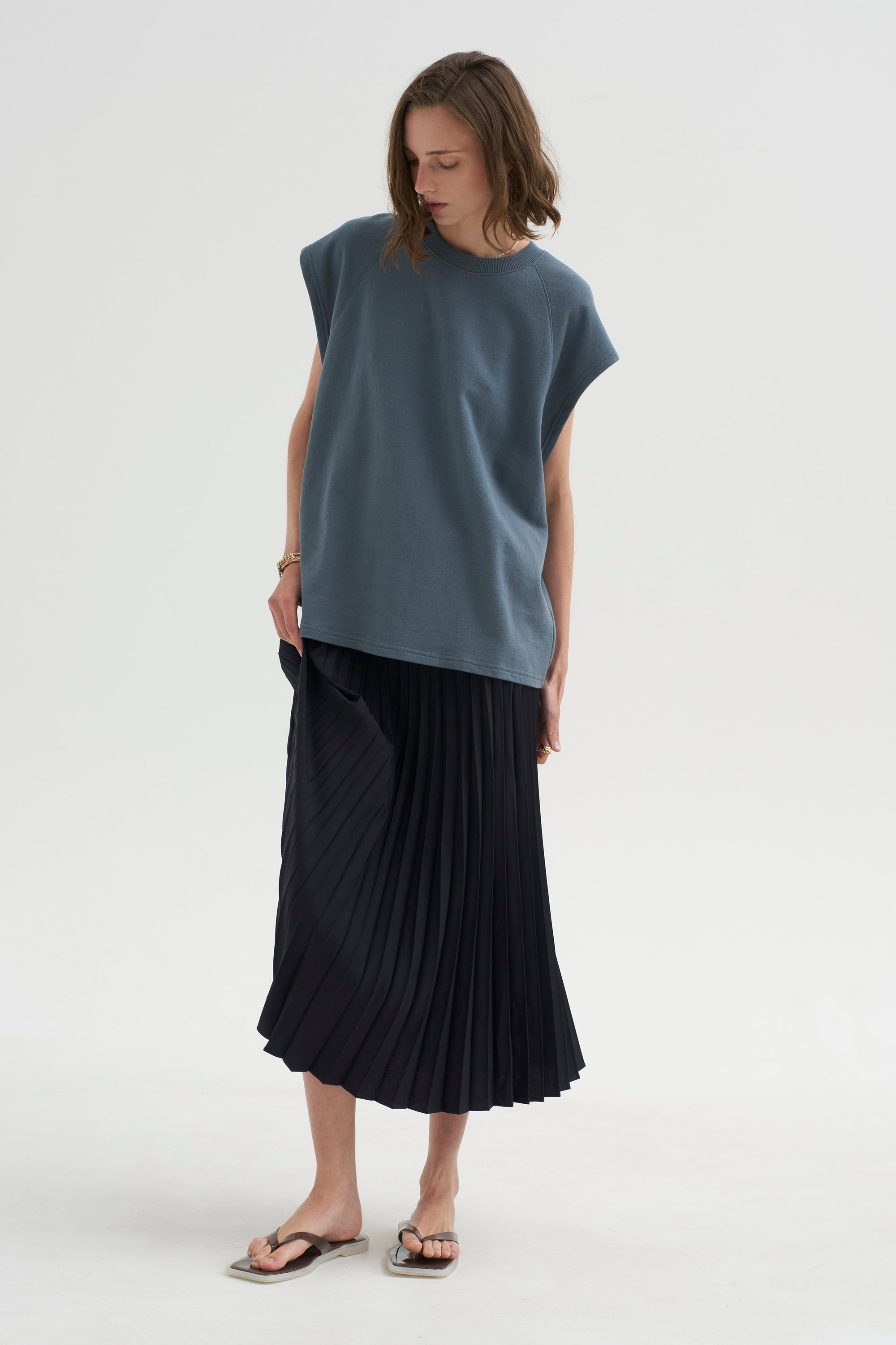 PRE-ORDER • Light Weight Sweatshirting Sleeveless Easy Top