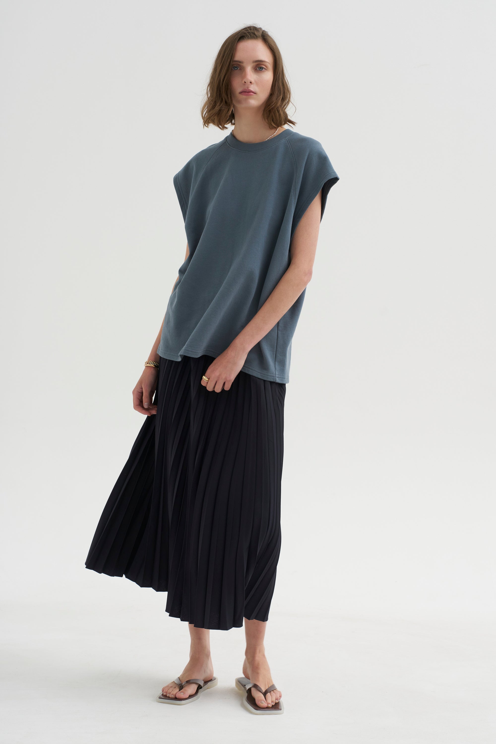 PRE-ORDER • Light Weight Sweatshirting Sleeveless Easy Top