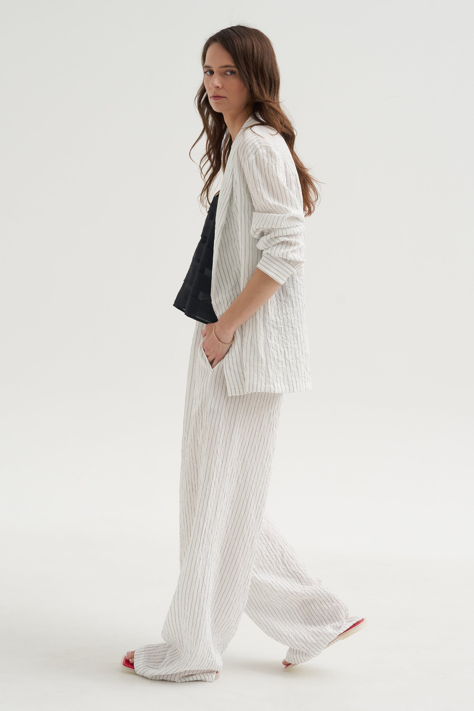 Crinkle Stripe Summer Suiting Wide Leg Pull On Pant, Ivory Multi
