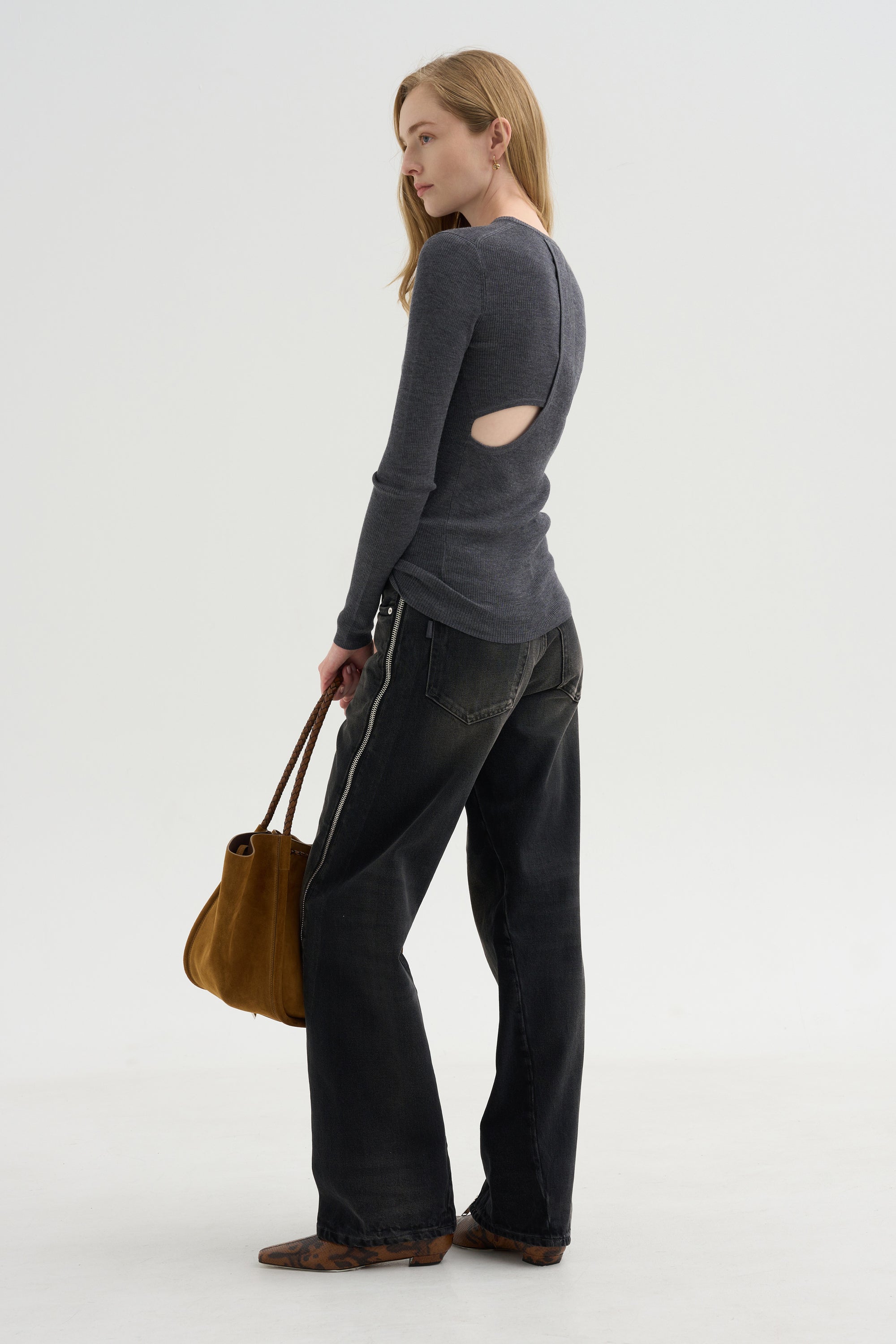Feather Weight Ribbed Crewneck, Charcoal