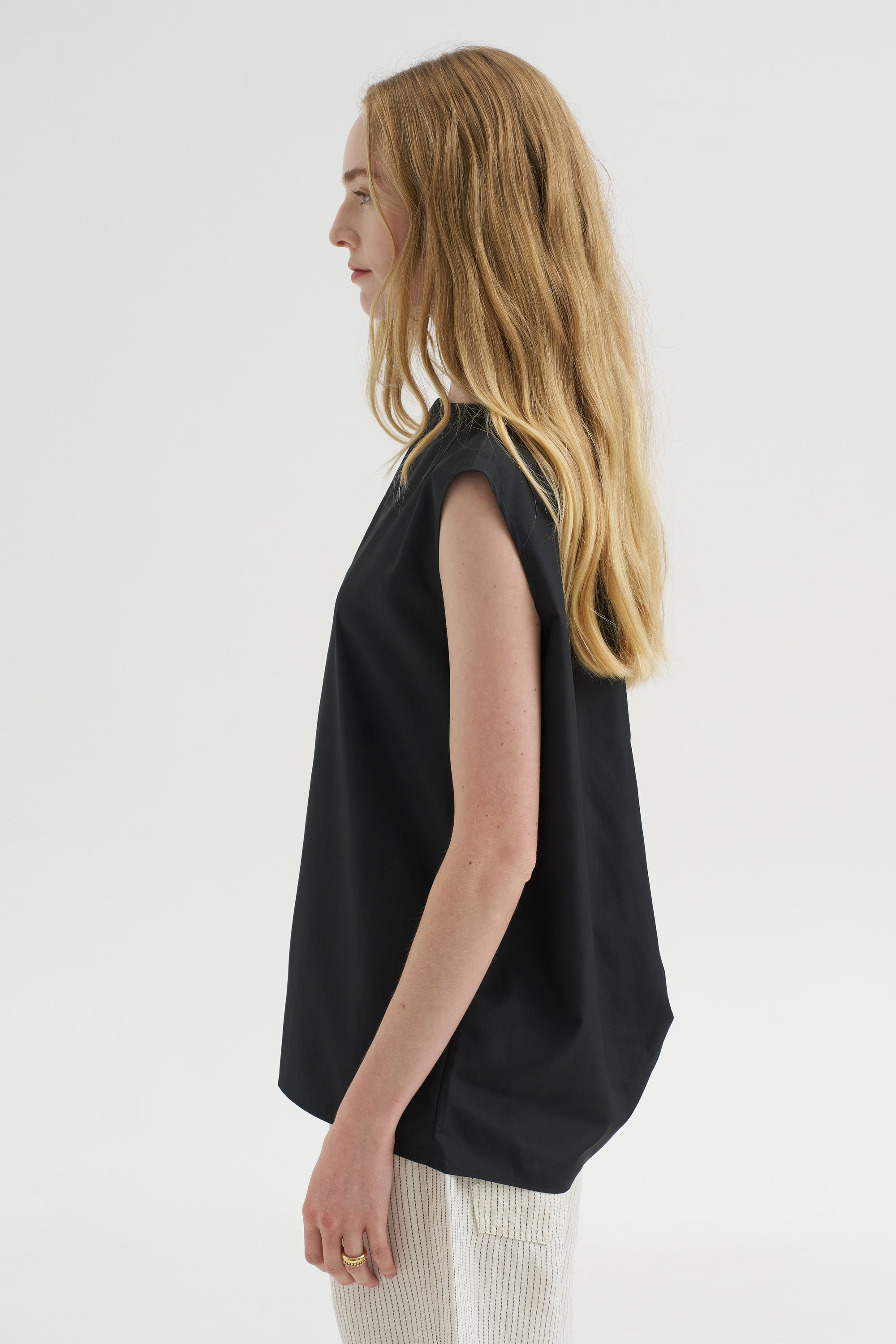 Summer Nylon Sleeveless Cocoon Top