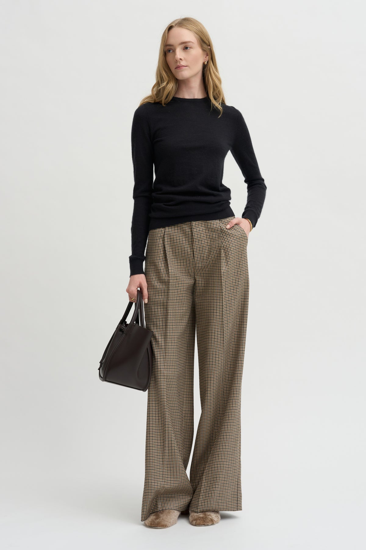 Pre-Order • Tissue Cashmere Crewneck Pullover, Black