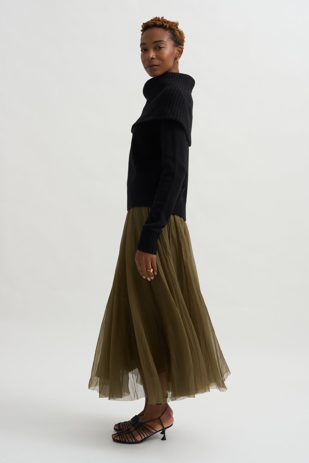 Funnel Wool Knit, Black