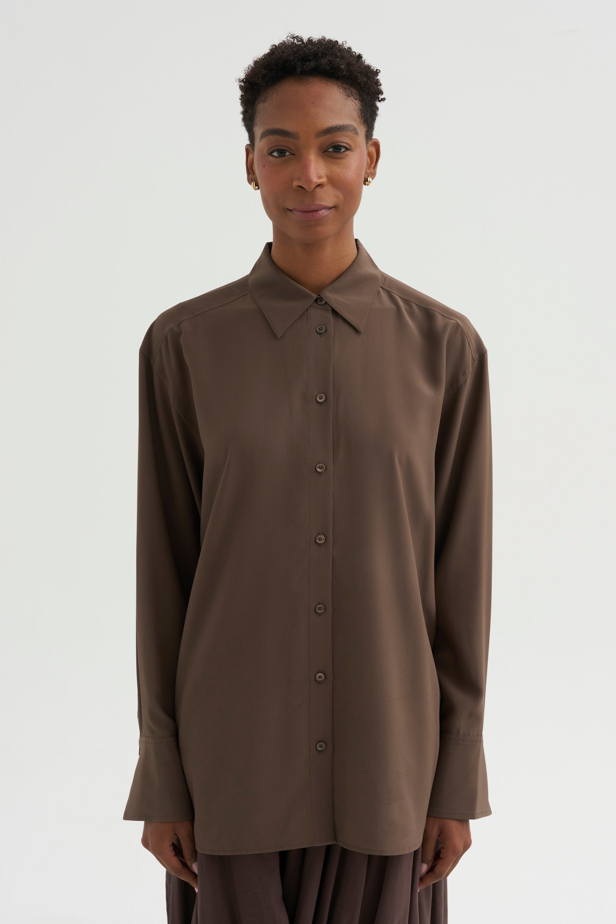 Silk Crepe Shirt, Brown – Kick Pleat