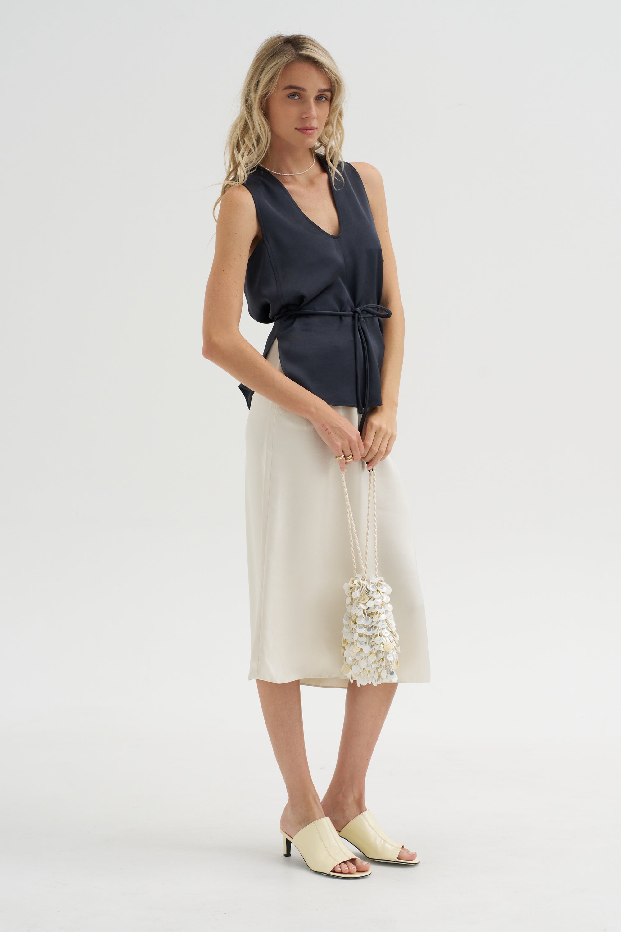 Sleeveless Top, Beetle