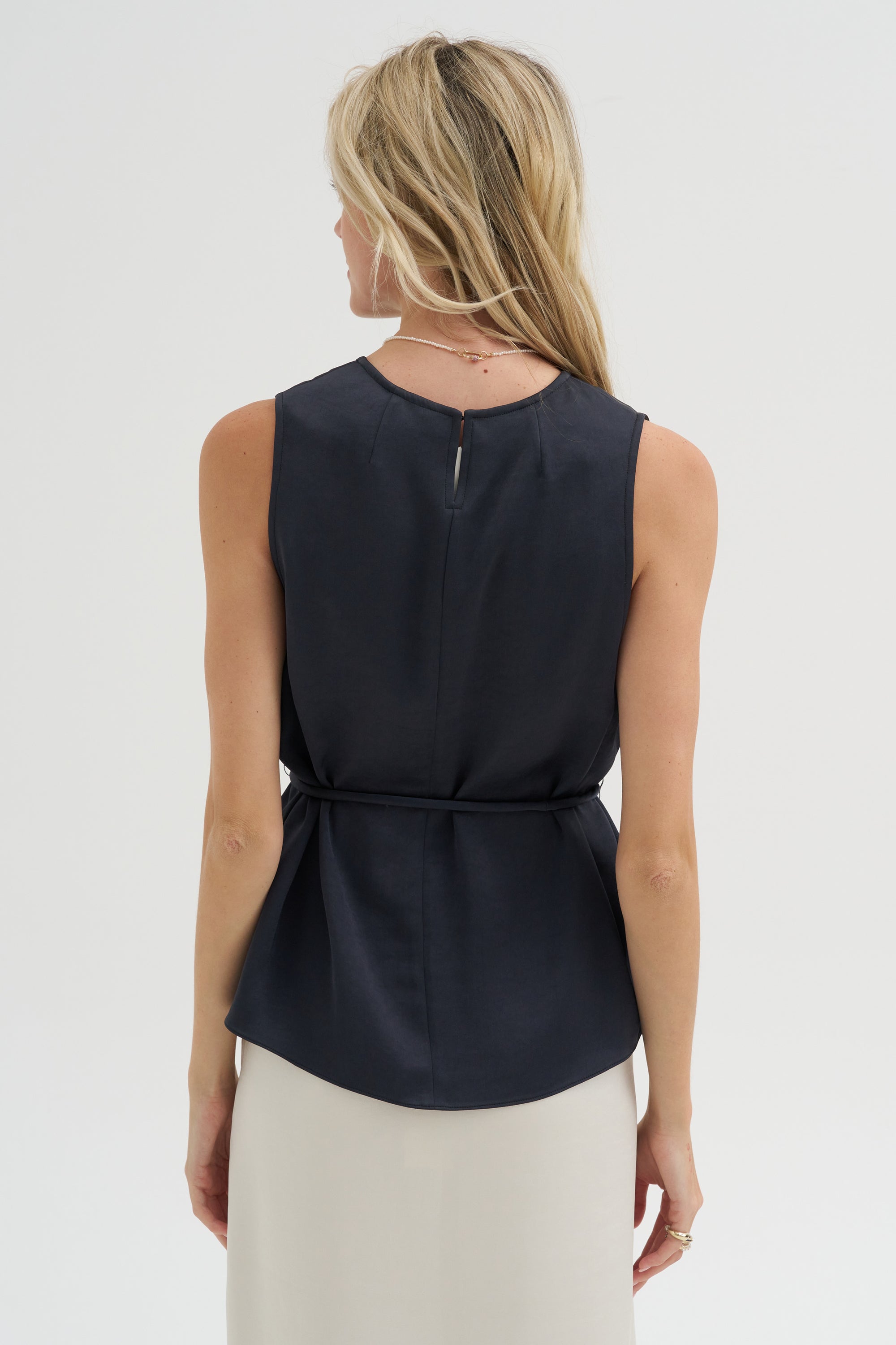 Sleeveless Top, Beetle