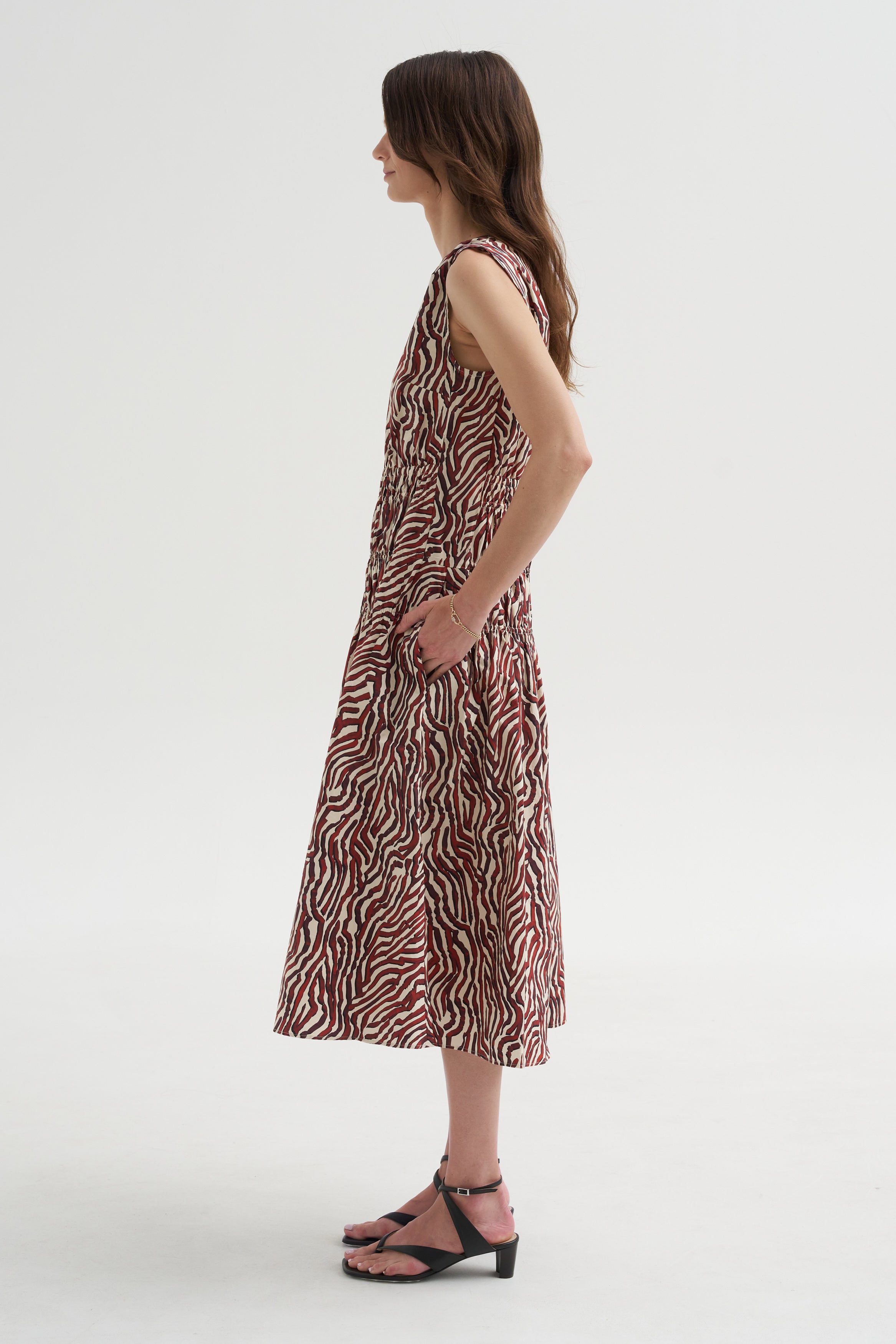 Loren Dress, Rust & Cream Multi – Kick Pleat