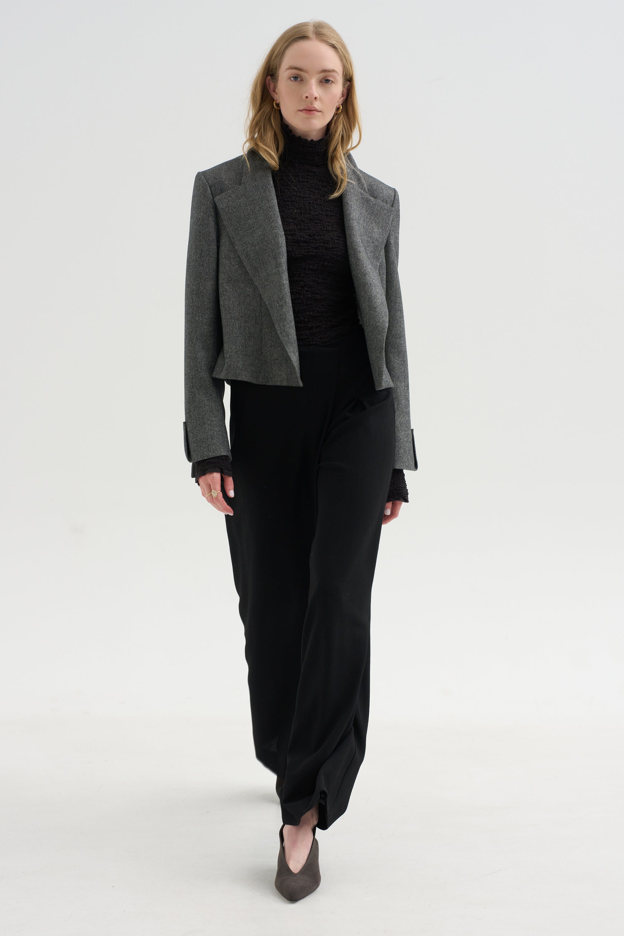 Harriet Top, Black