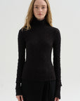 Harriet Top, Black