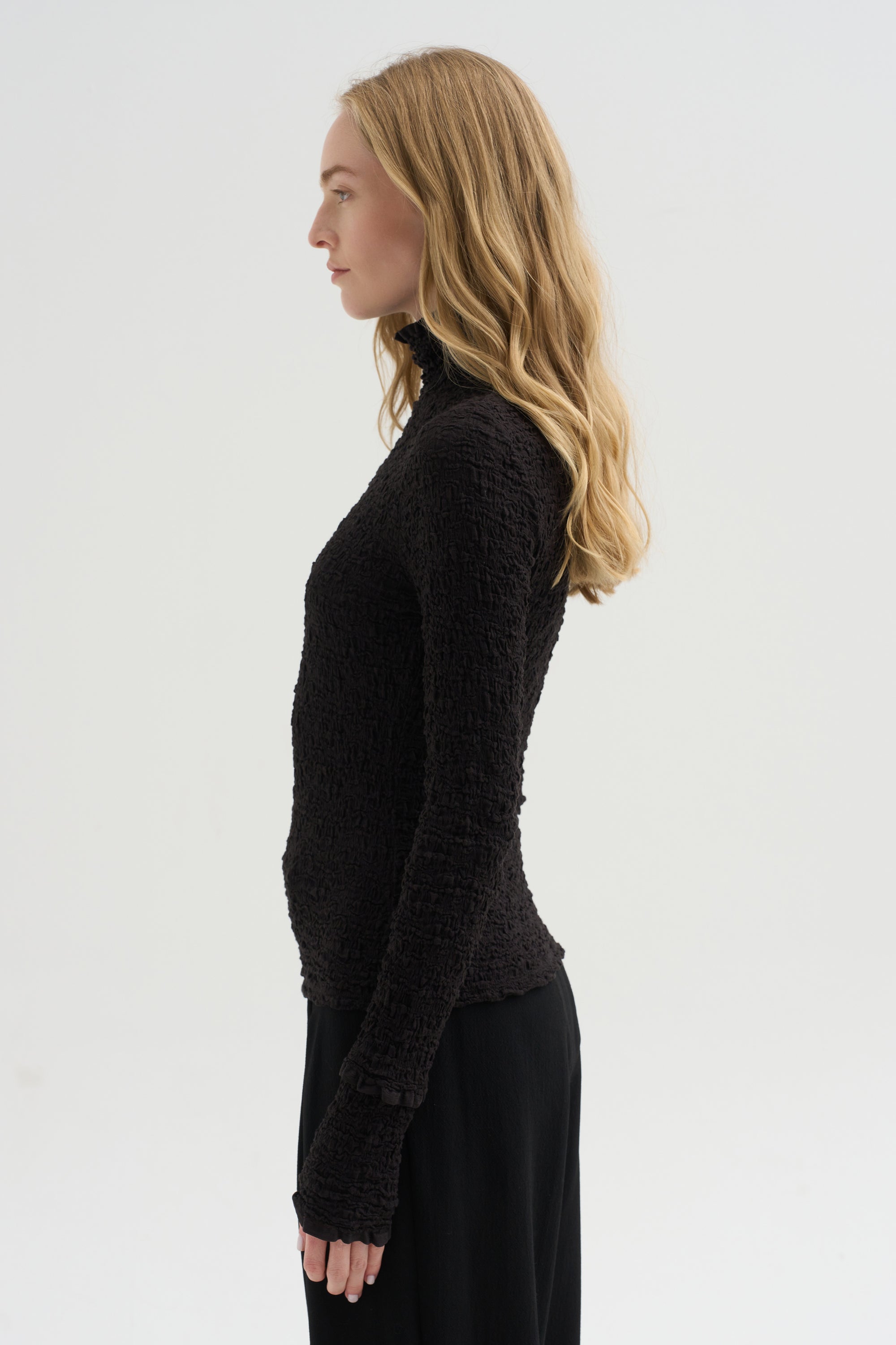 Harriet Top, Black