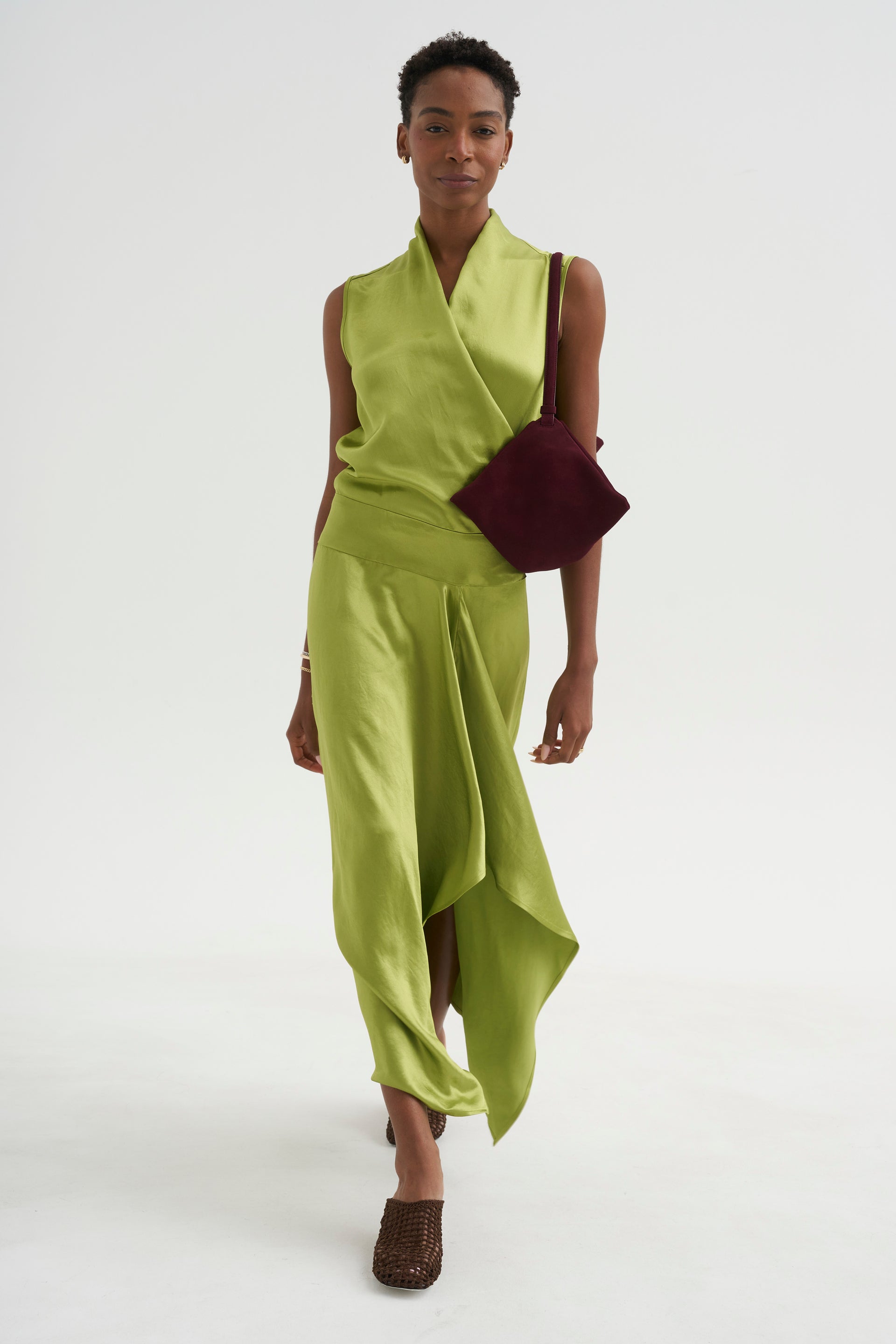 silk dress wide green Jazmin Ero Dress, Matcha – Kick Pleat long camisole slip JUL15 Size:3XL (36-37 sleeve length) LaDivine CD0203 Emerald XL