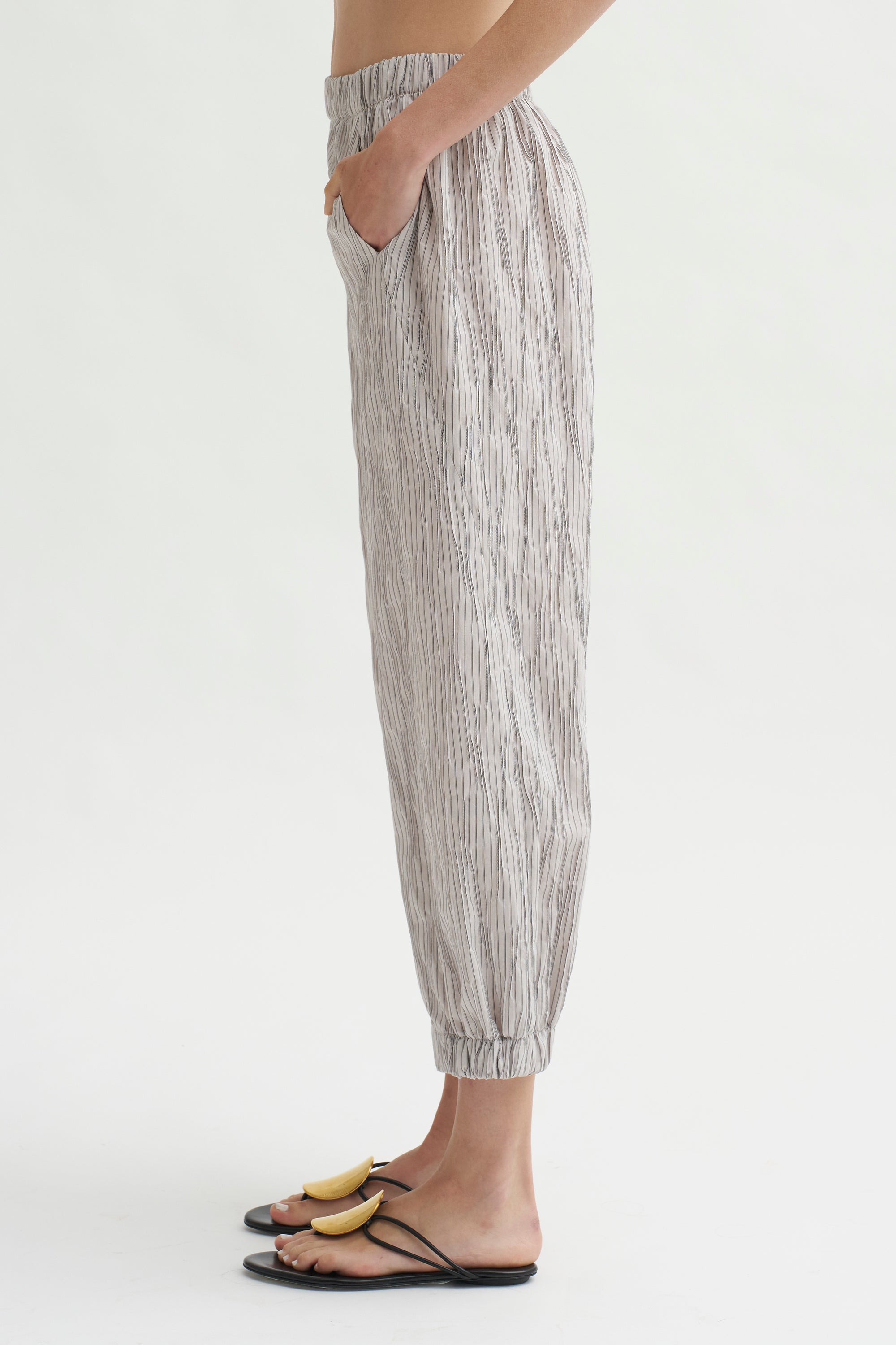 Abi Pant, Chalk
