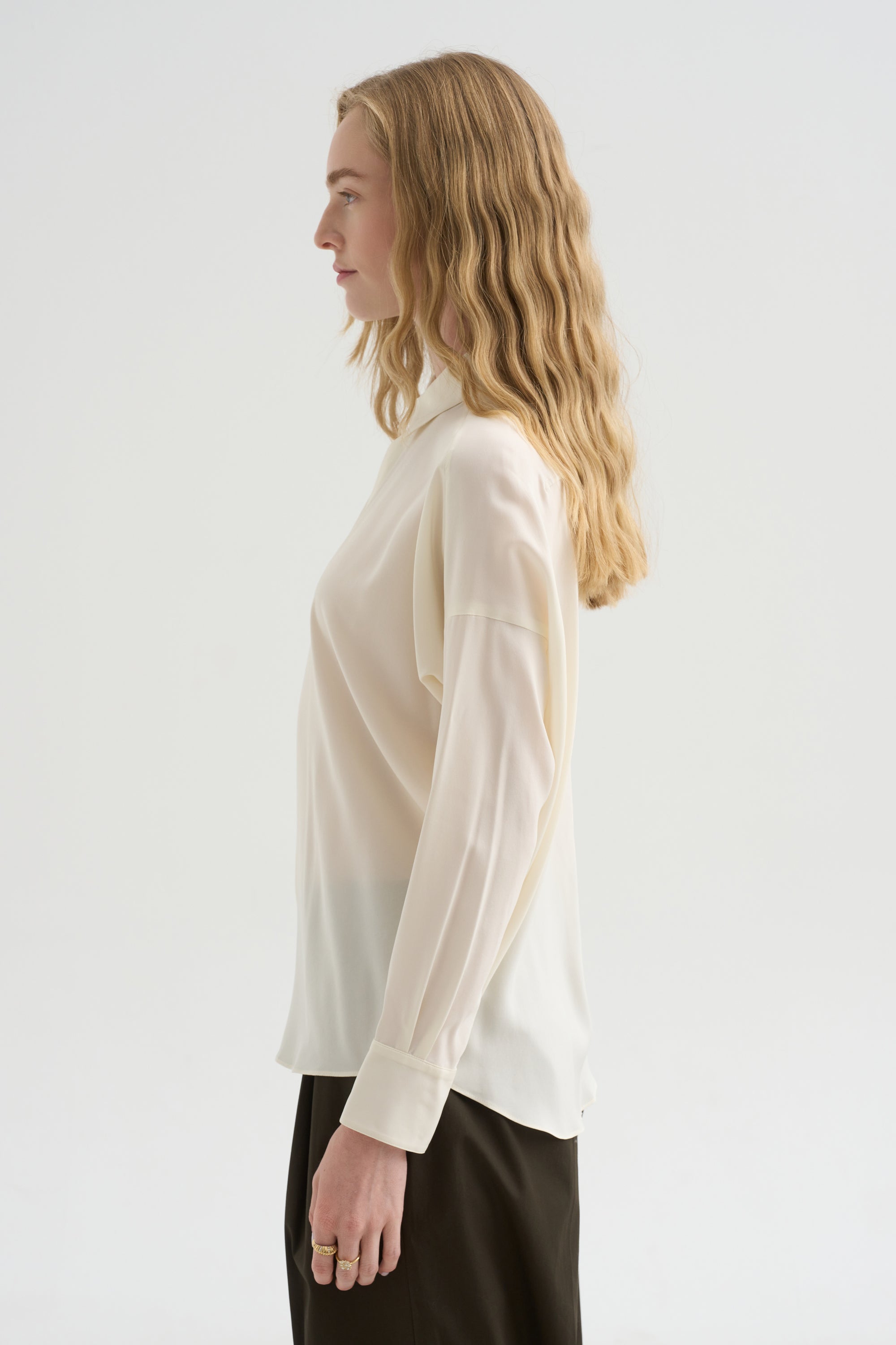 Iza Shirt, White Pepper