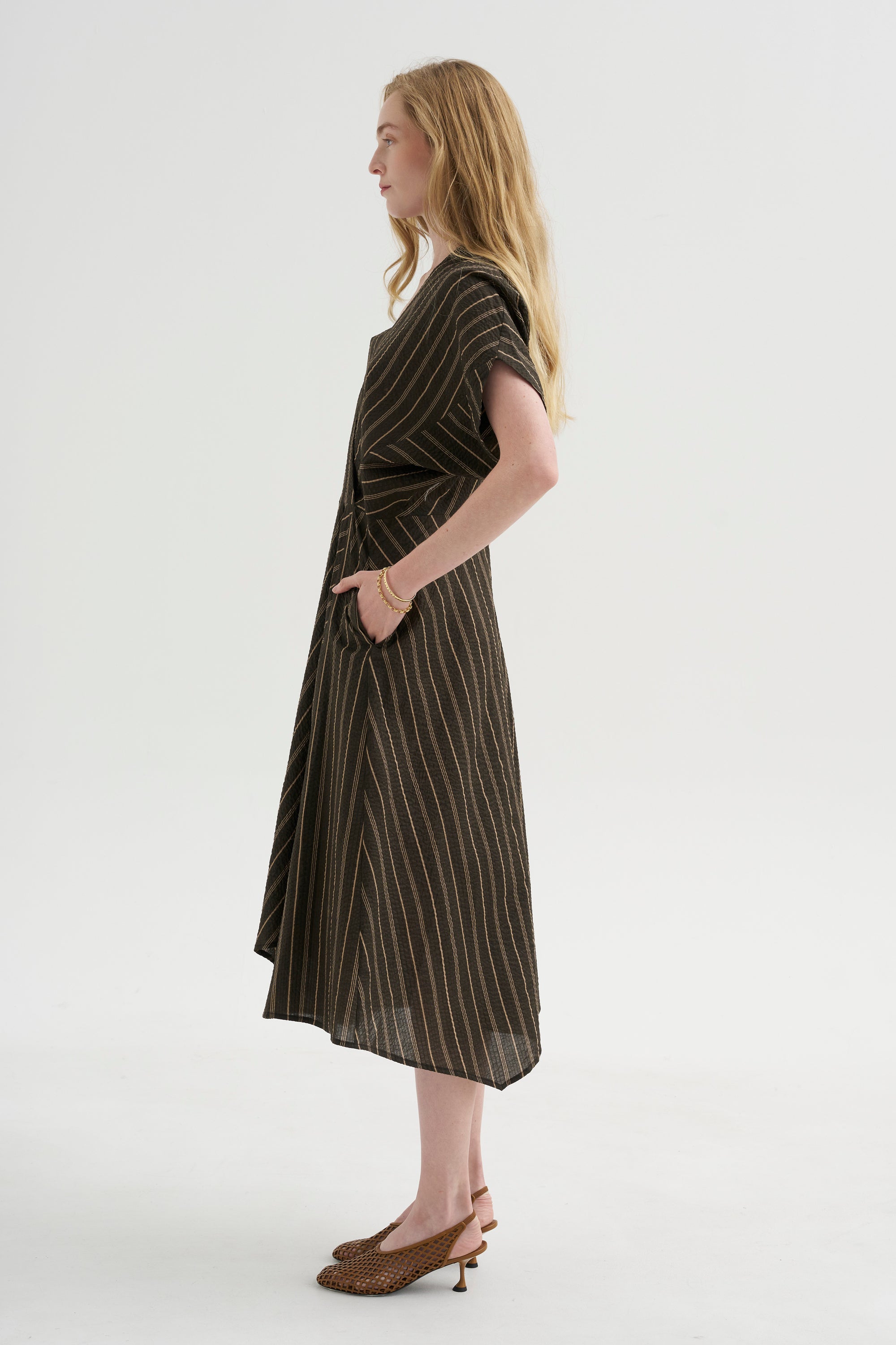Aki Wave Dress, Brown &amp; Tan