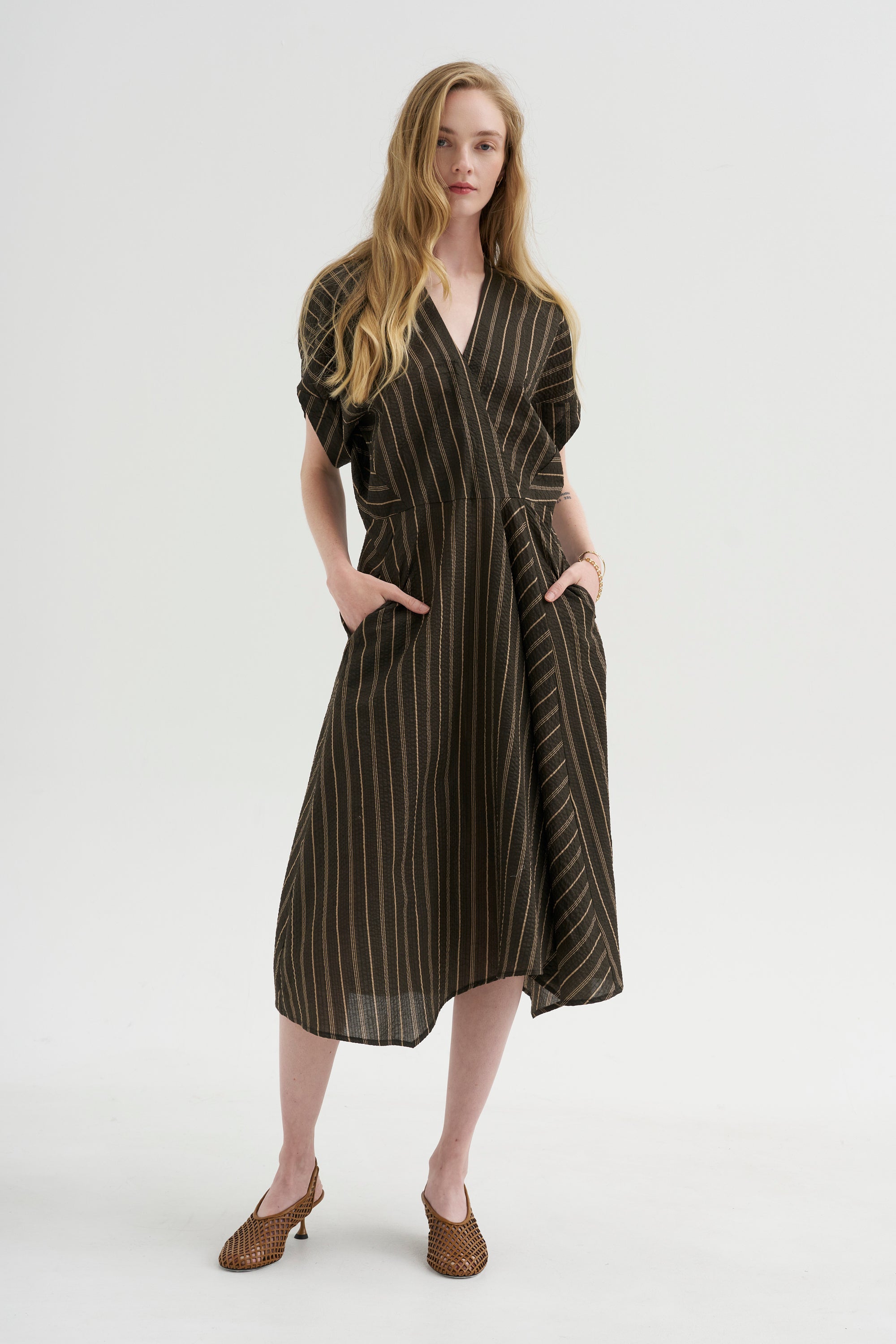 Aki Wave Dress, Brown &amp; Tan