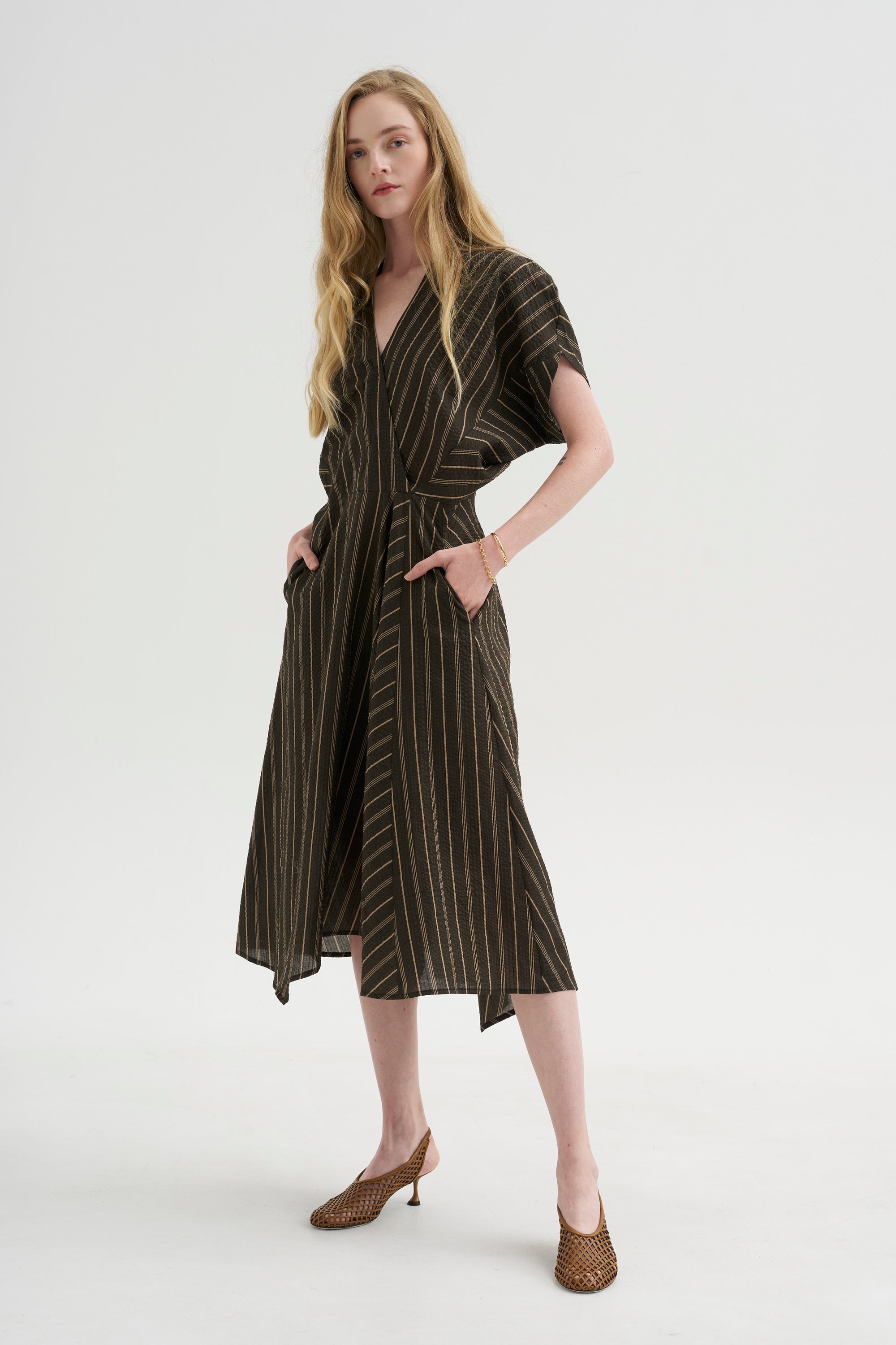 Aki Wave Dress, Brown &amp; Tan