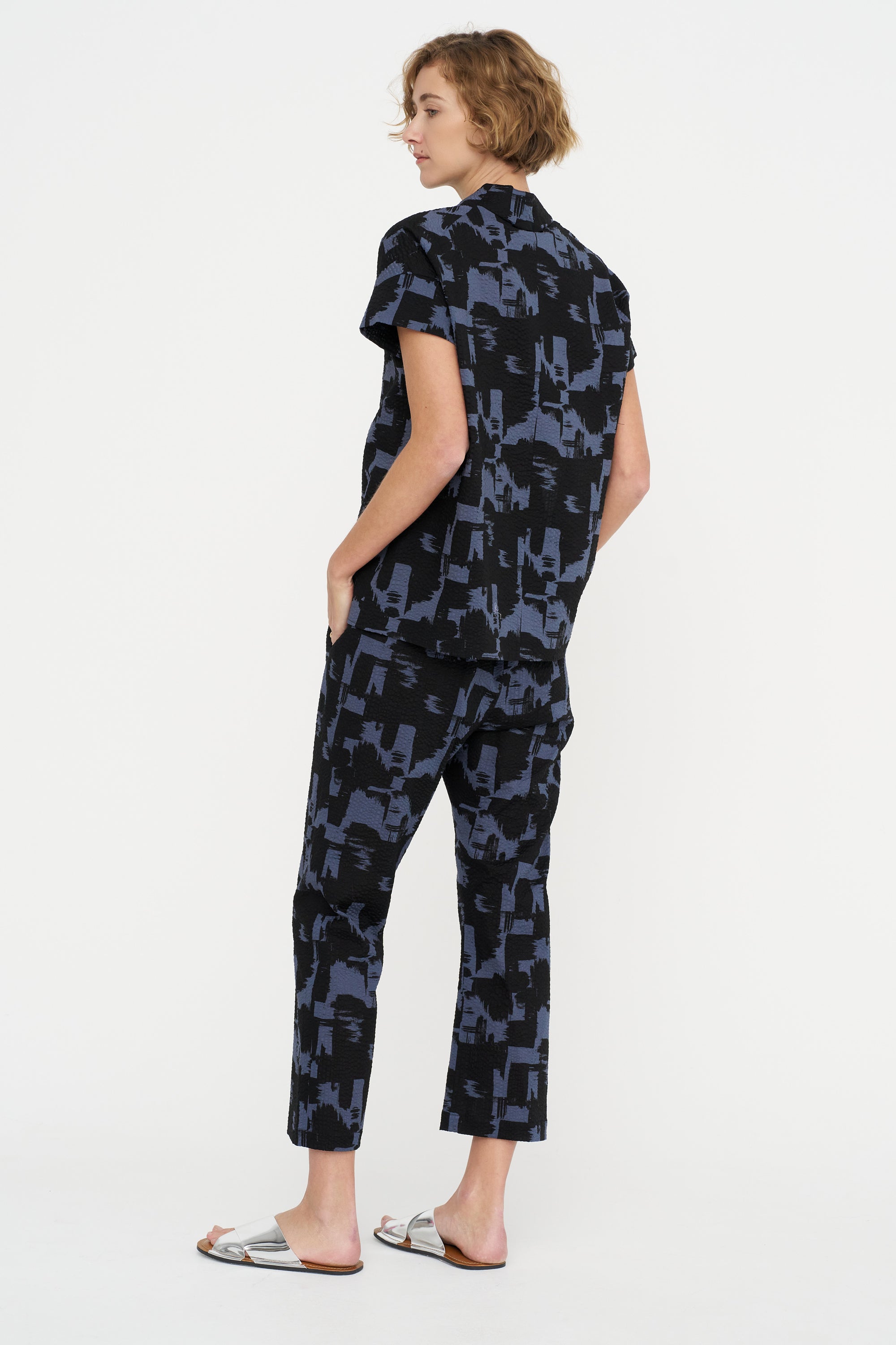 Adi Top, Black &amp; Indigo