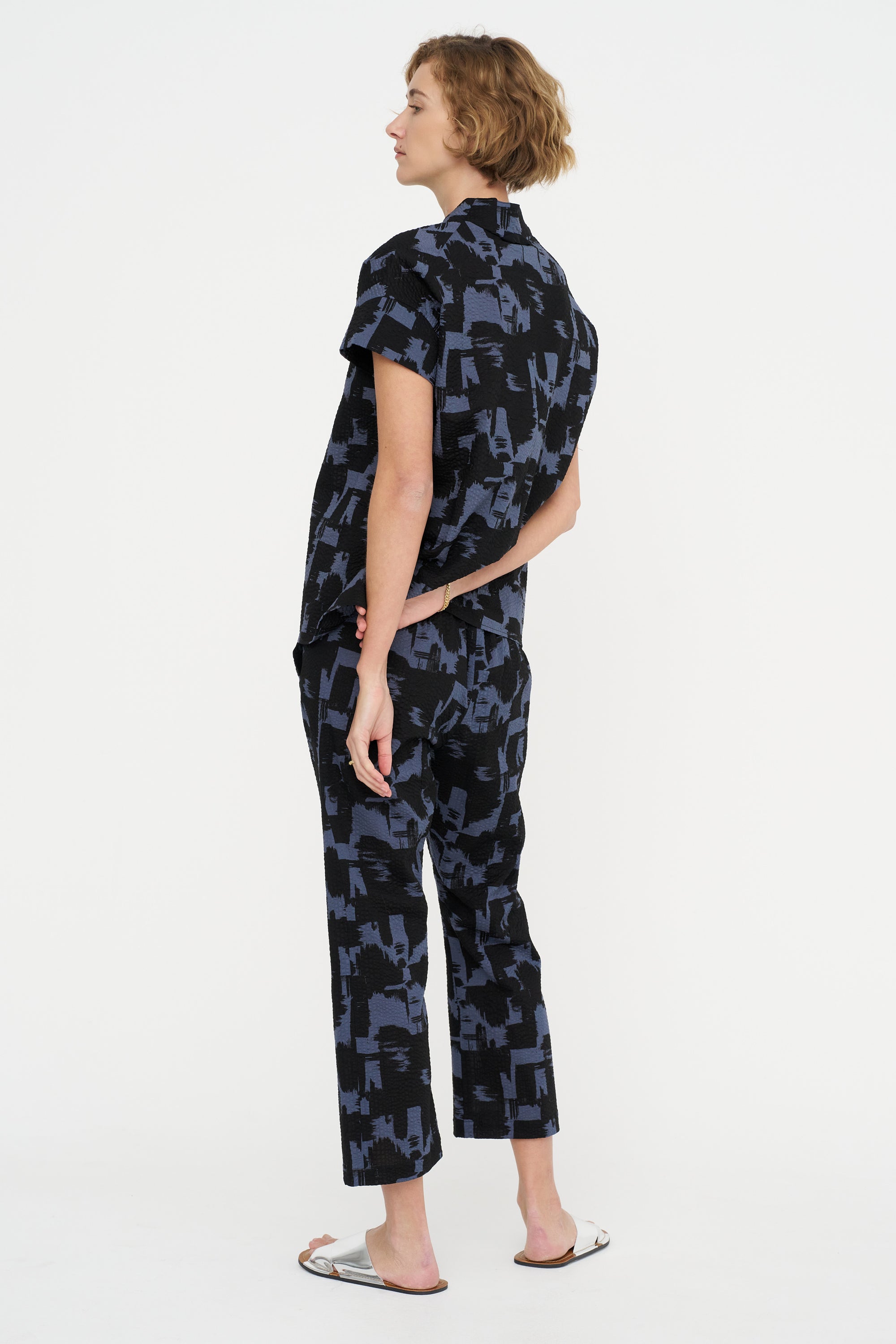 Adi Top, Black &amp; Indigo