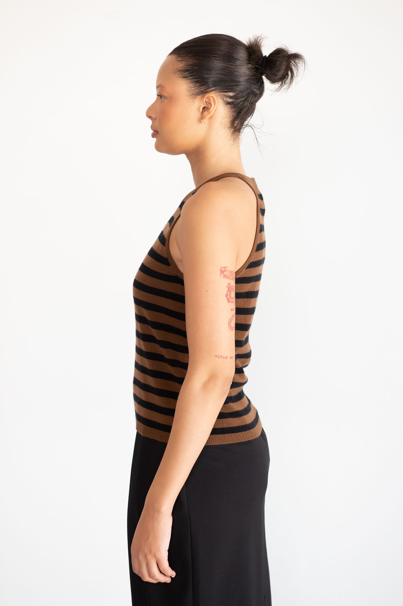 Allude - Round Neck Top, Black & Brown