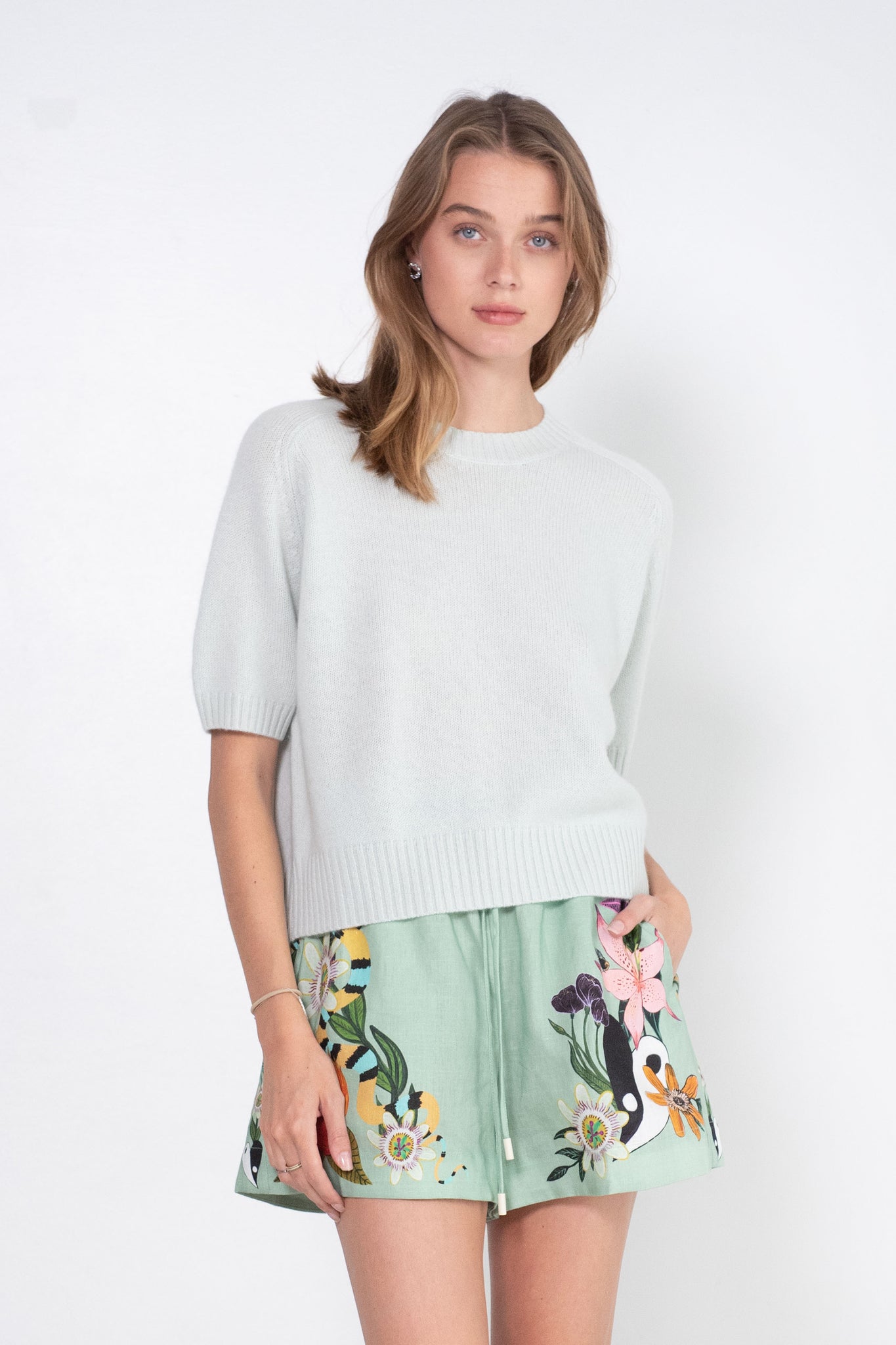 Allude - Round Neck Short Sleeve Sweater, Celadon