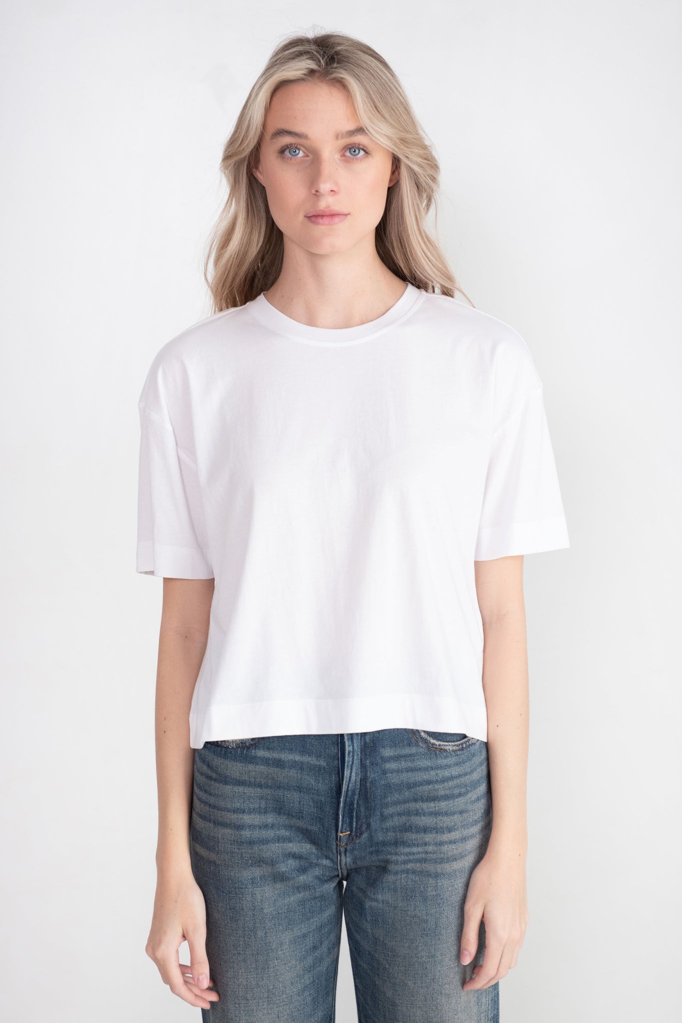 Allude - Round Neck T-Shirt, Fleur Del Sel