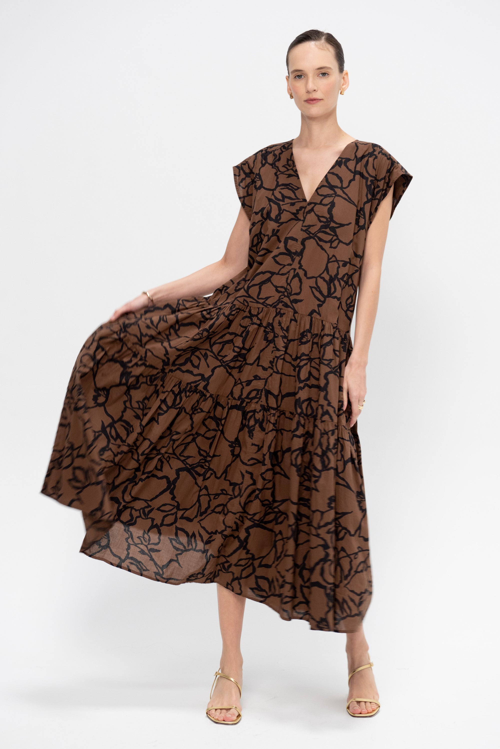 Agathe Tier Maxi, Large Lace Floral Chocolate