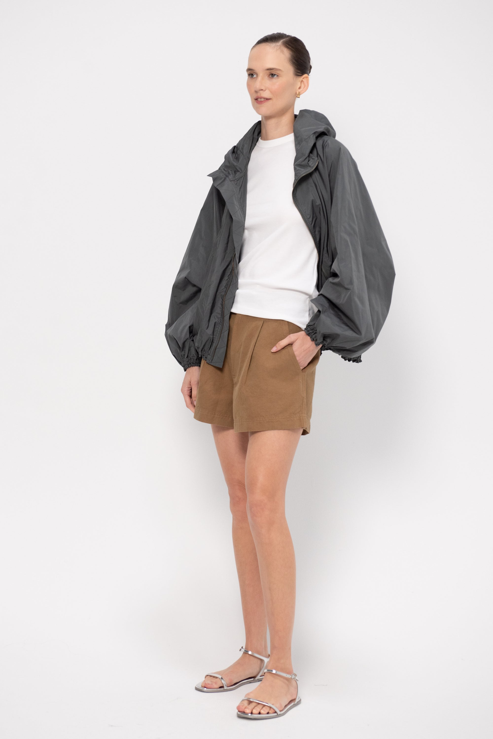 Short Bari Short, Oak