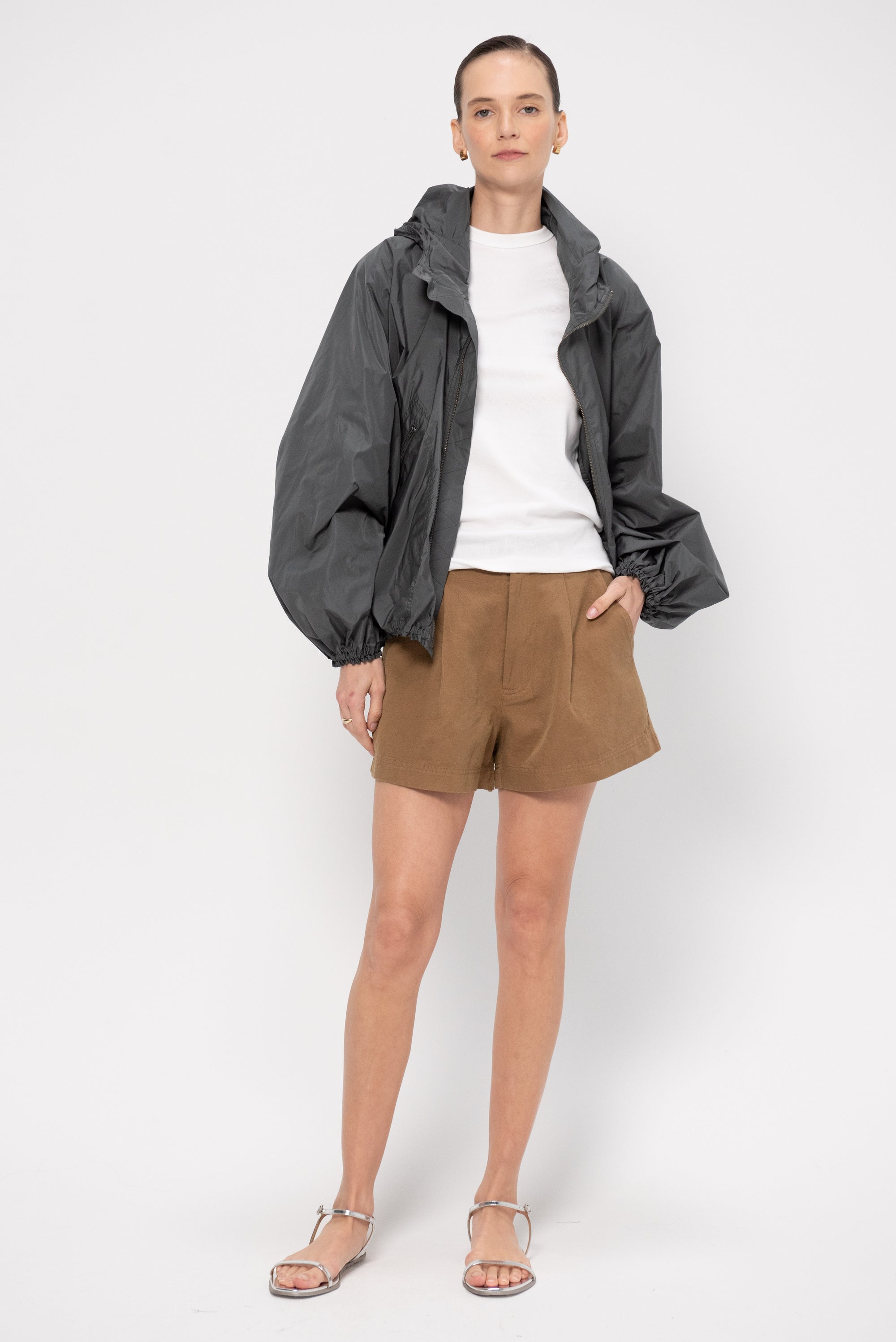 Short Bari Short, Oak