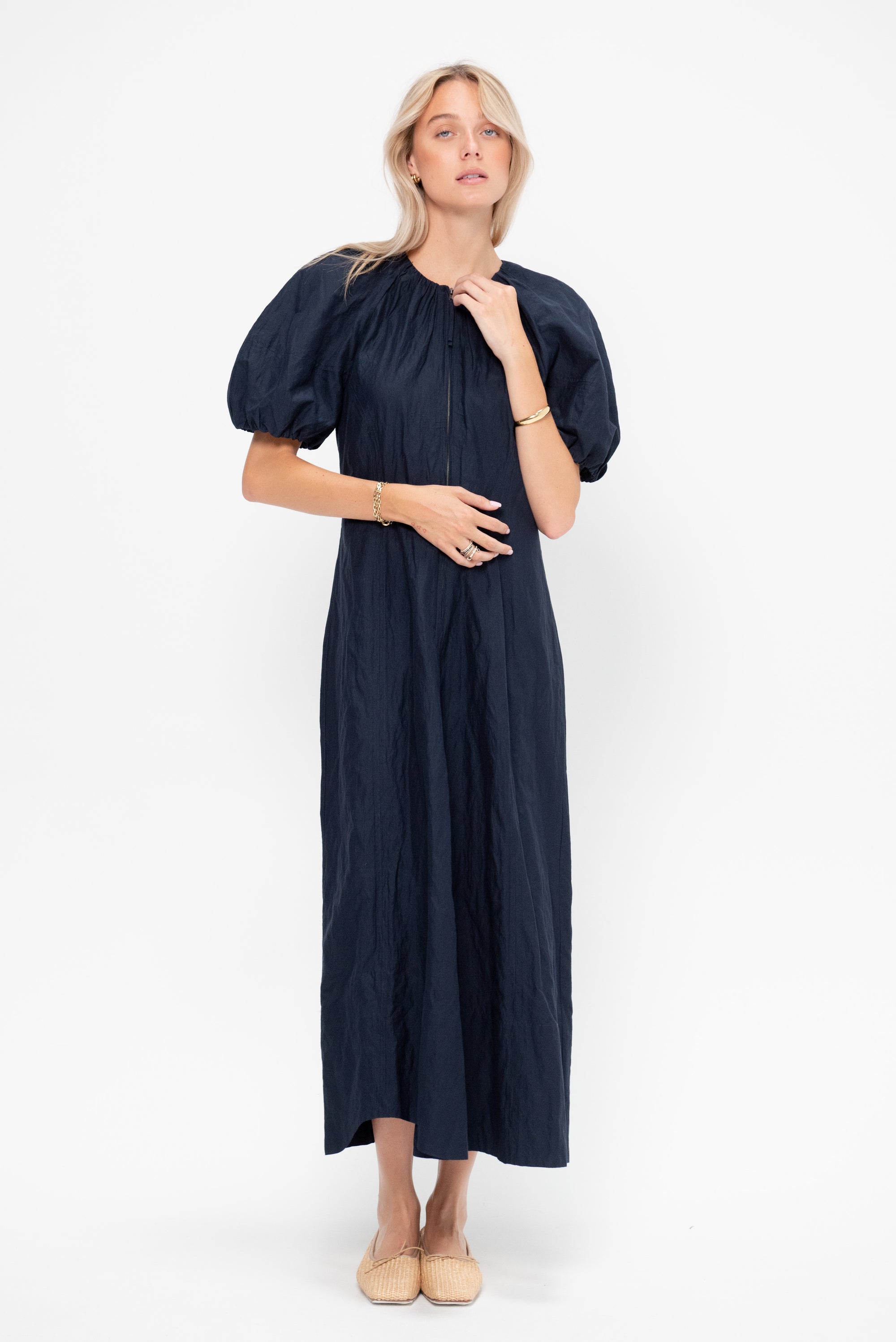Neli Maxi, Navy