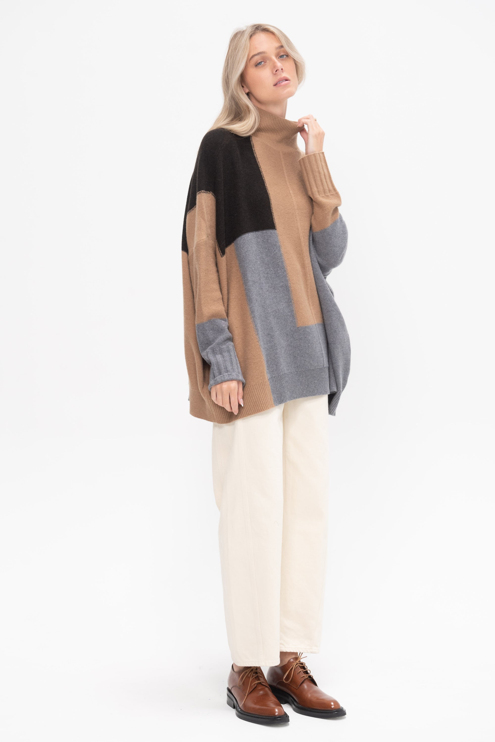 Oversized Turtleneck, Grey Combo